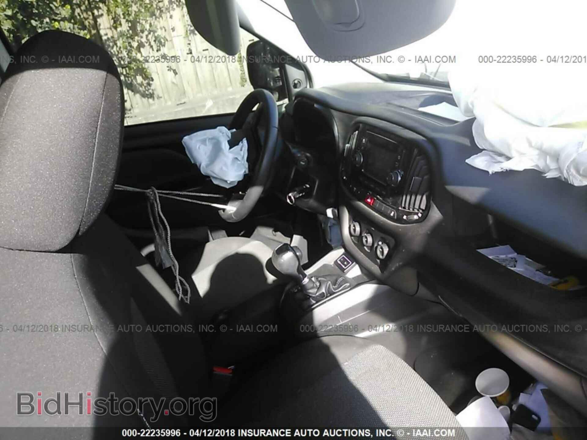 2016 Ram Promaster - VIN: ZFBERFAT9G6C70896 - Фото 5