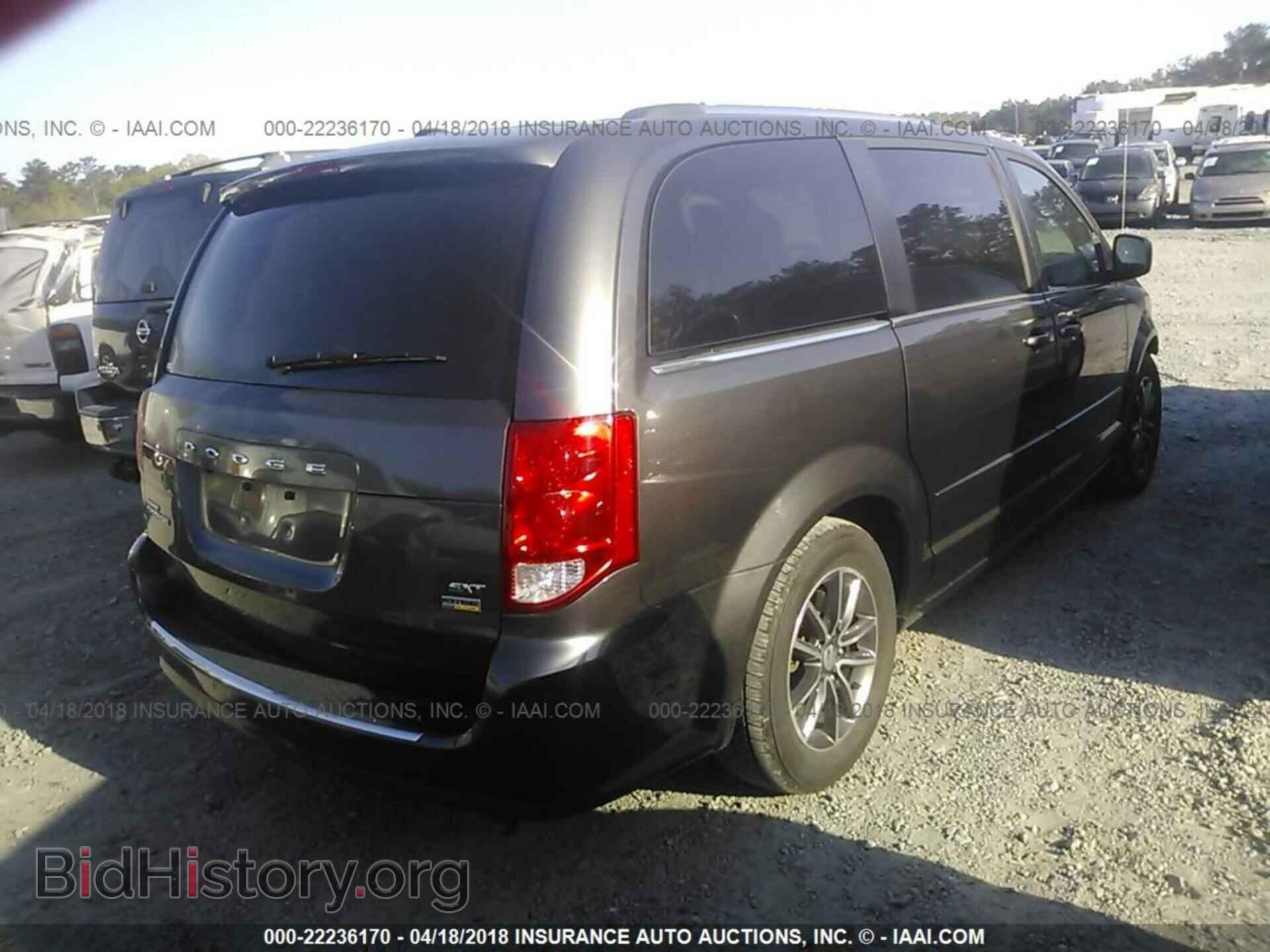 2017 Dodge Grand caravan - VIN: 2C4RDGCG8HR817893 - Фото 4