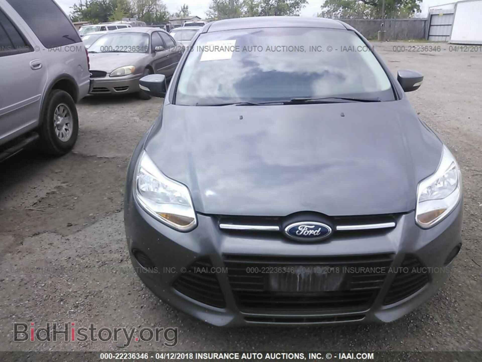 2014 Ford Focus - VIN: 1FADP3F29EL229800 - Фото 6