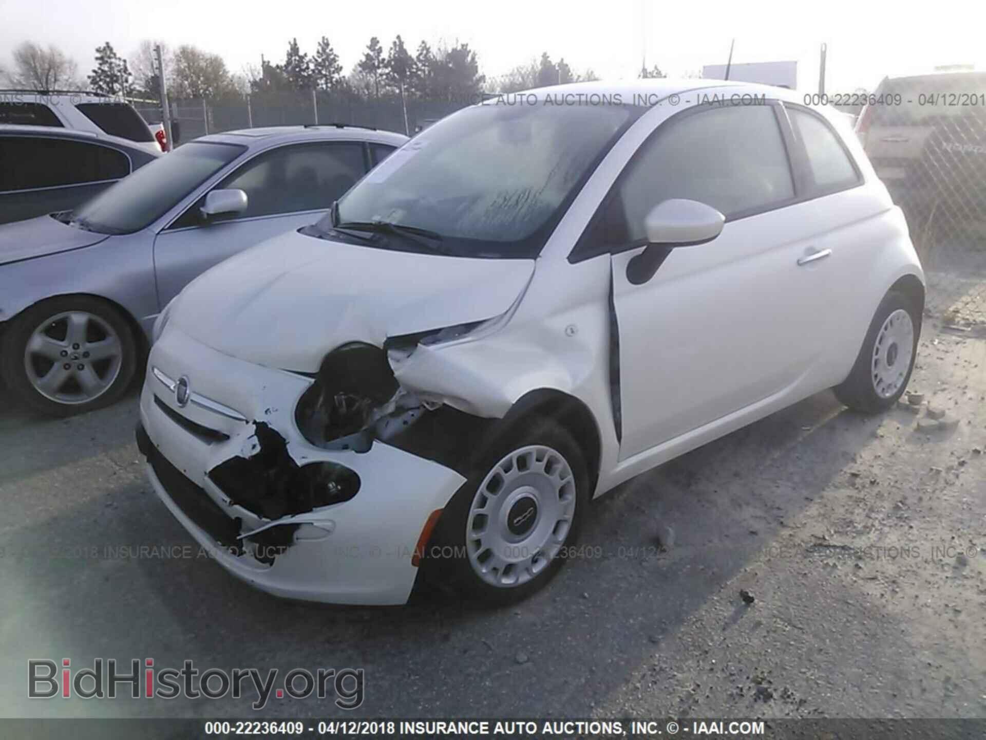 2012 Fiat 500 - VIN: 3C3CFFARXCT370749 - Фото 2