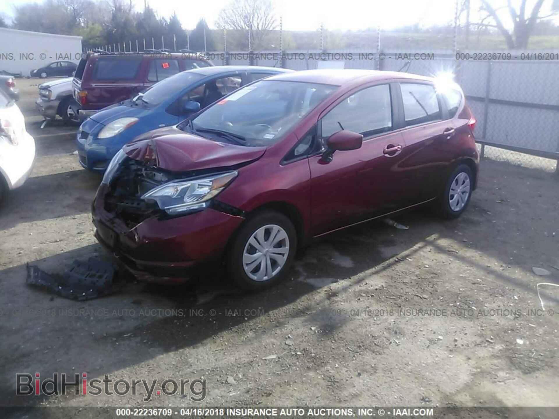 2017 Nissan Versa note - VIN: 3N1CE2CP0HL364794 - Фото 2