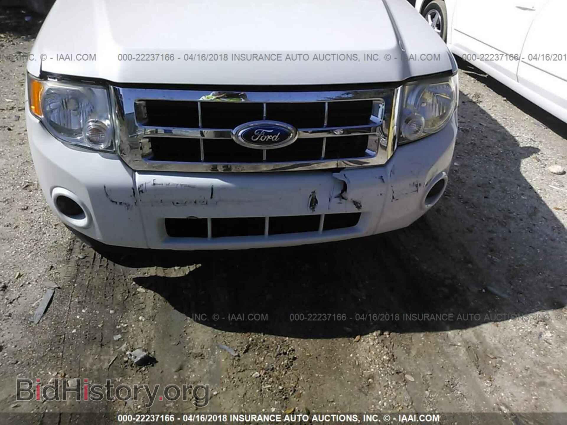 2011 Ford Escape - VIN: 1FMCU0C78BKC02324 - Фото 6