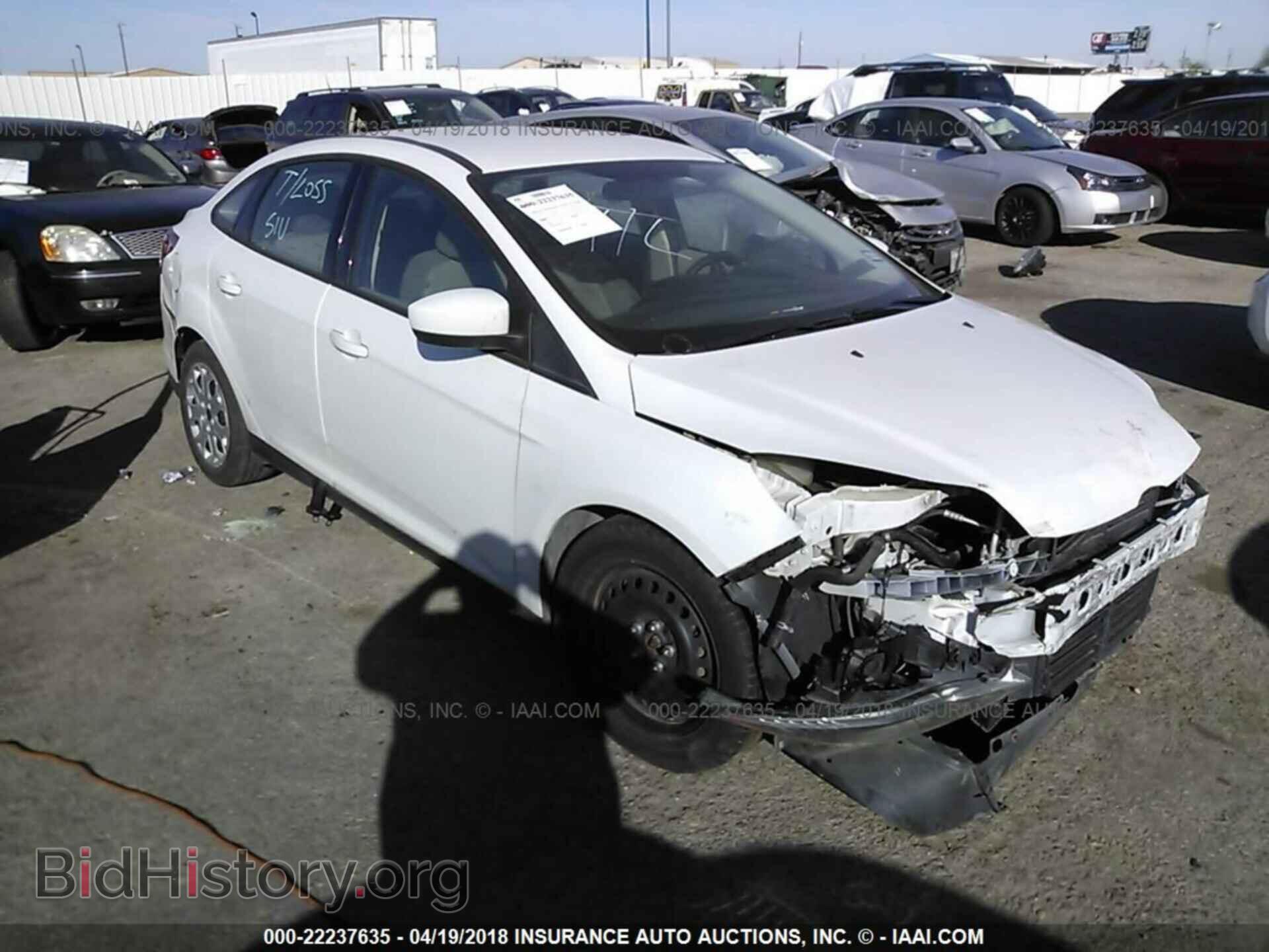Photo 1FAHP3F22CL449245 - Ford Focus 2012
