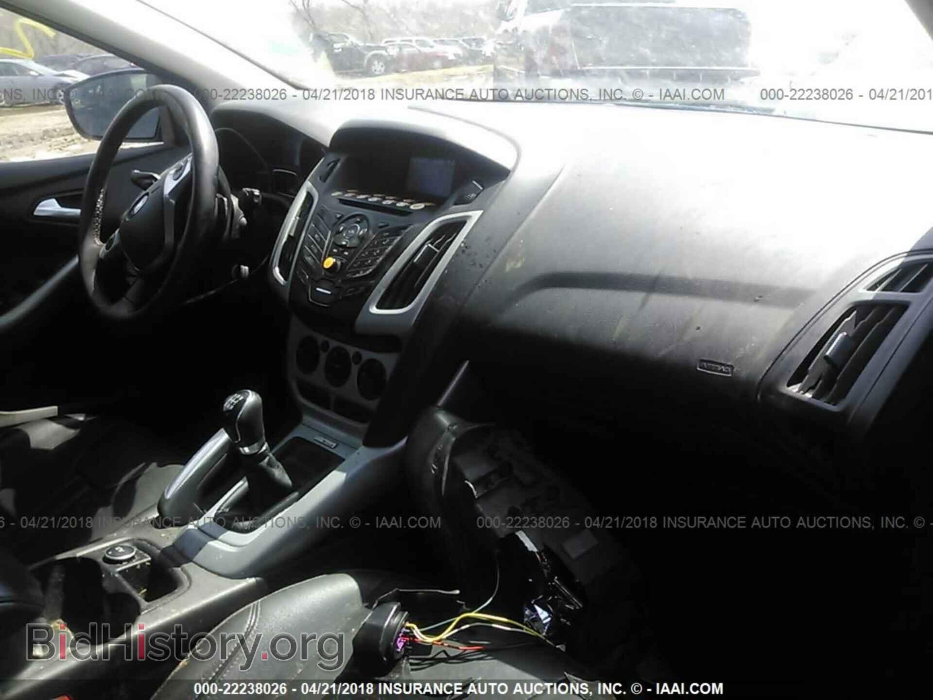 2013 Ford Focus - VIN: 1FADP3K22DL271150 - Photo 5