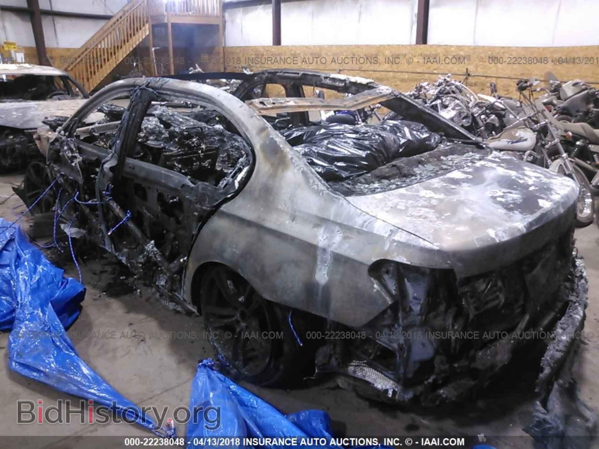 2011 BMW 750LI - VIN: WBAKC8C54BC432062 - Фото 3