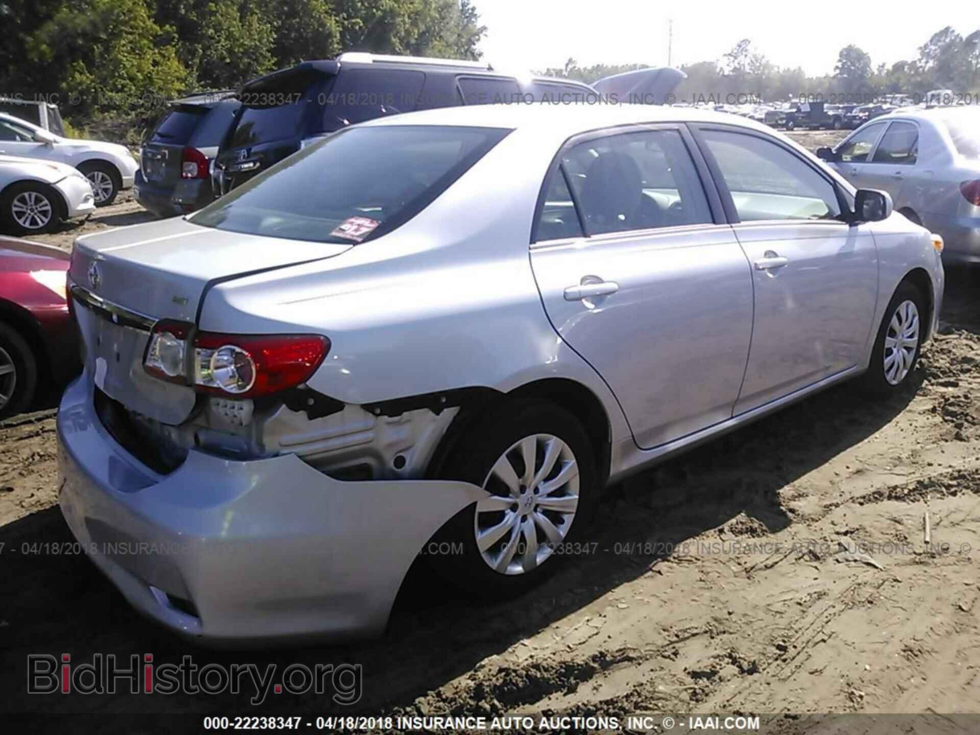 2013 Toyota Corolla - VIN: 2T1BU4EE6DC115710 - Photo 4