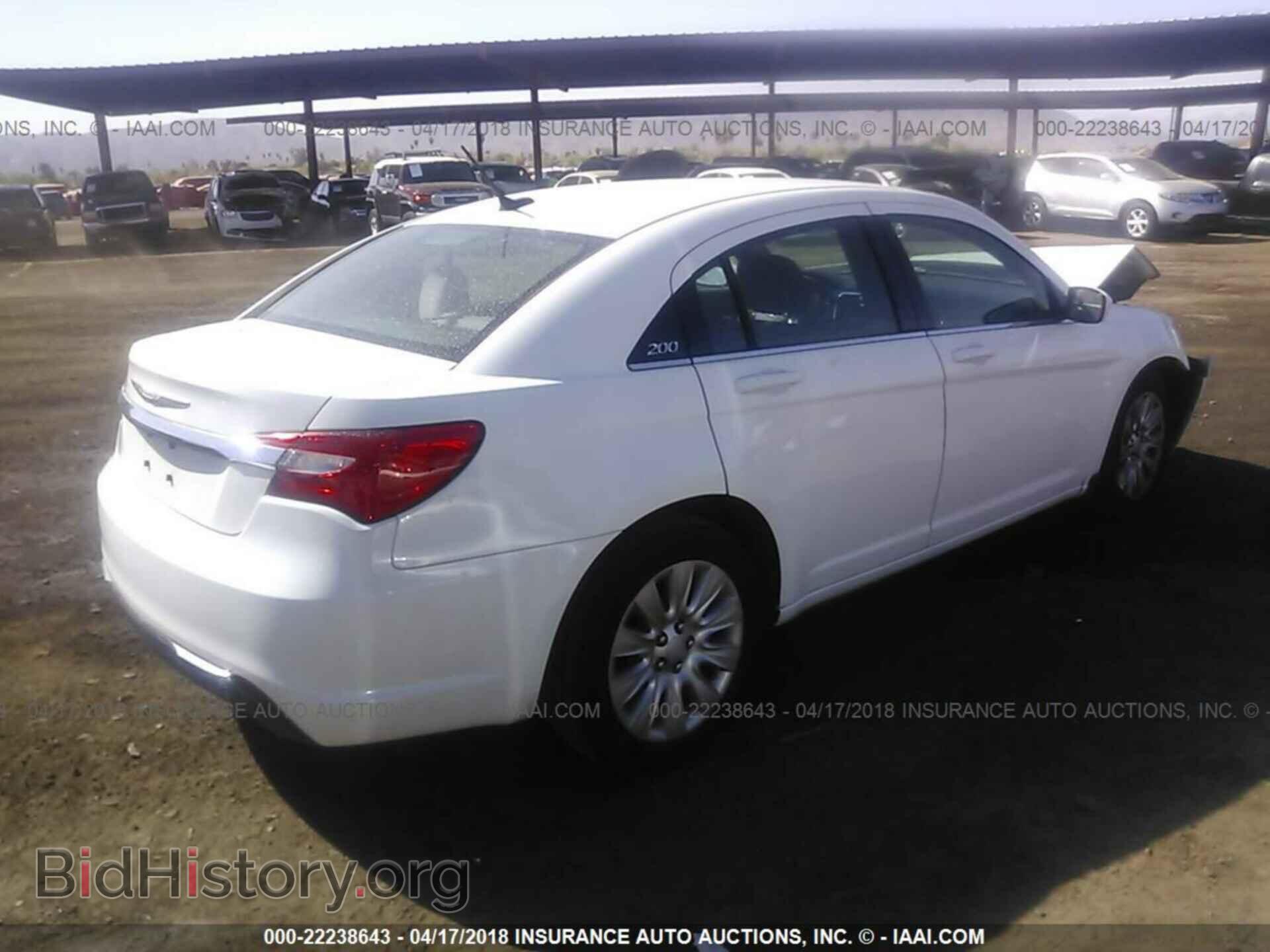 2013 Chrysler 200 - VIN: 1C3CCBAG6DN727944 - Фото 4
