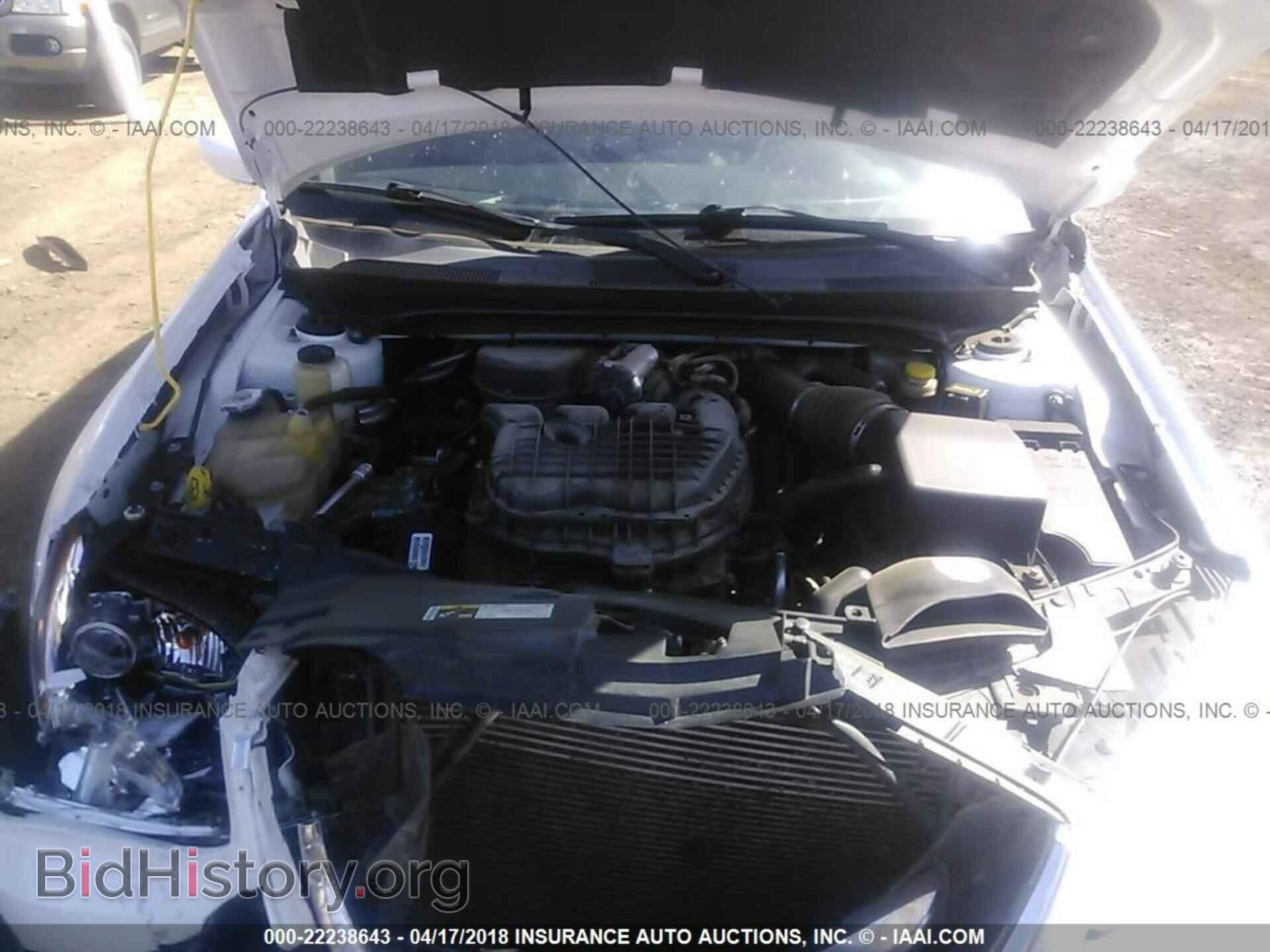 2013 Chrysler 200 - VIN: 1C3CCBAG6DN727944 - Фото 10