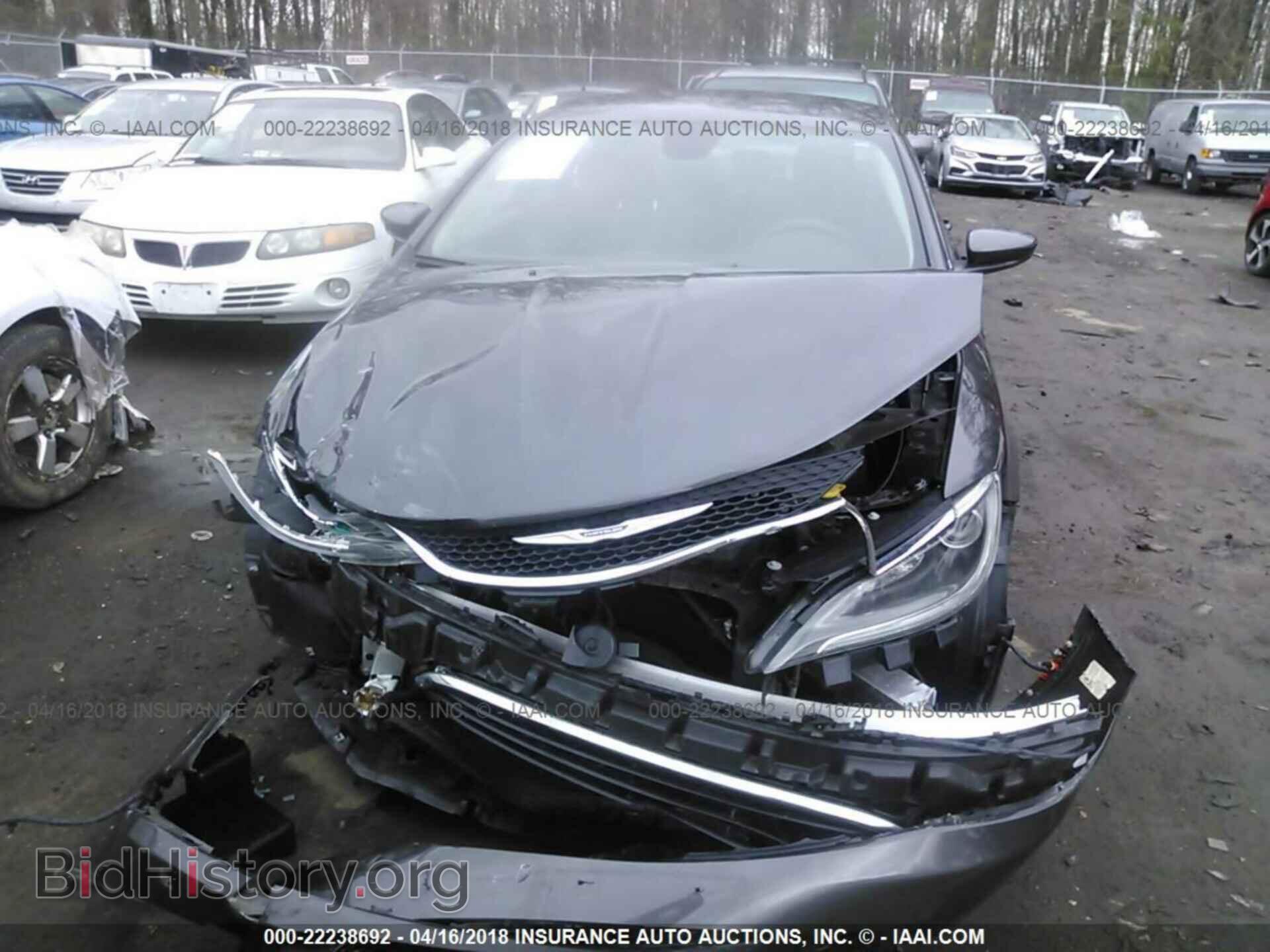 2016 Chrysler 200 - VIN: 1C3CCCAB3GN145332 - Photo 6