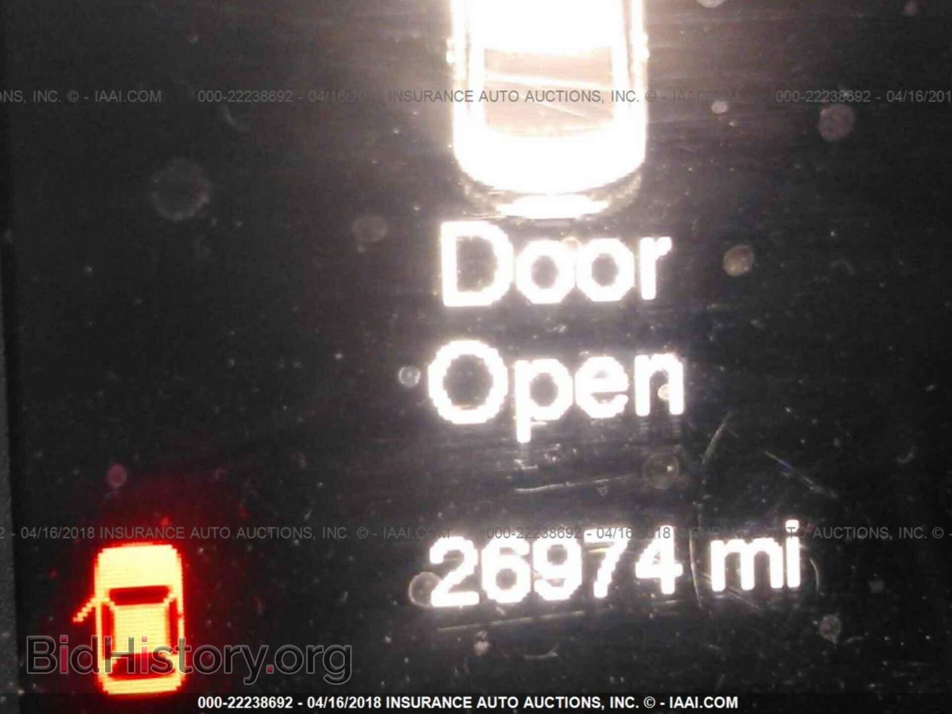 2016 Chrysler 200 - VIN: 1C3CCCAB3GN145332 - Photo 7