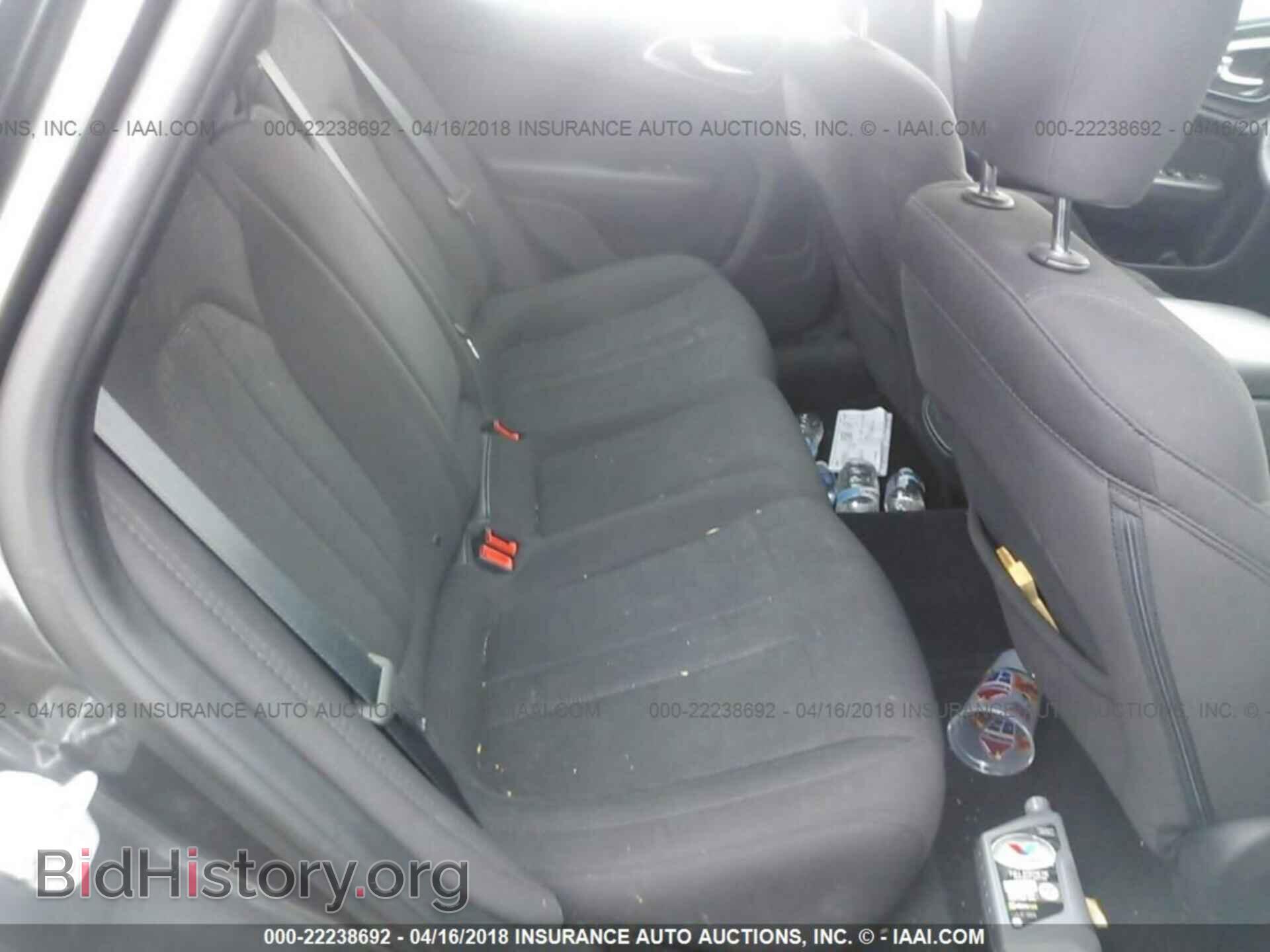 2016 Chrysler 200 - VIN: 1C3CCCAB3GN145332 - Photo 8