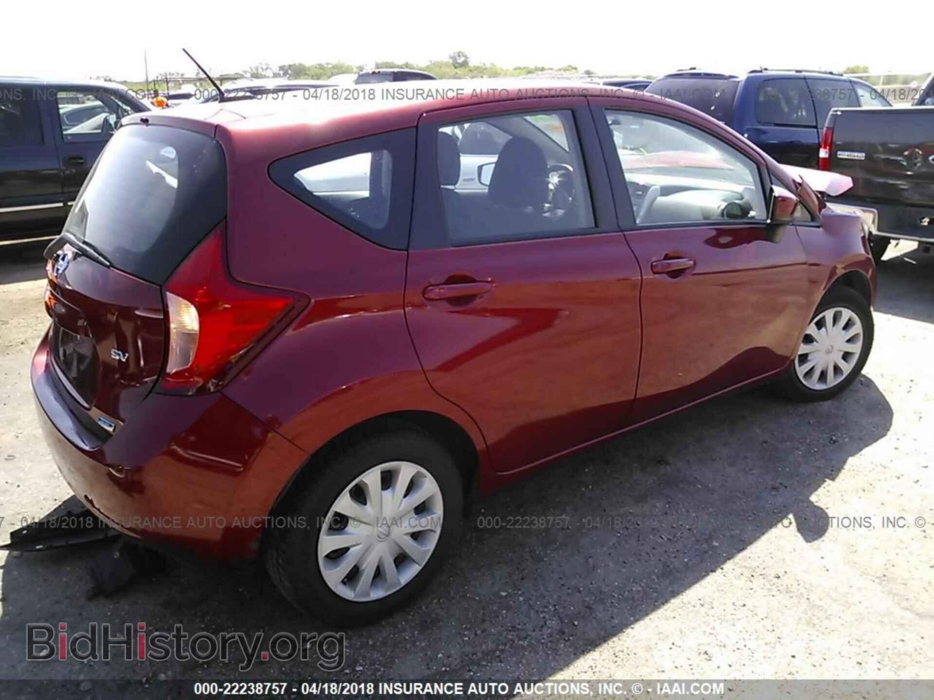 2016 Nissan Versa note - VIN: 3N1CE2CP3GL358406 - Фото 4