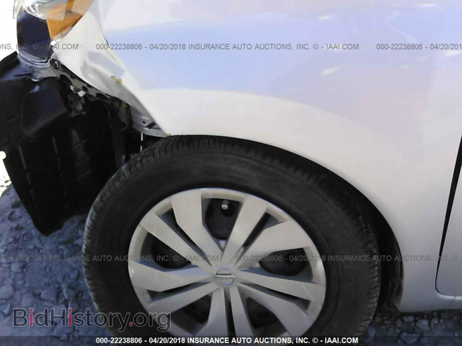 2017 Nissan Versa note - VIN: 3N1CE2CP2HL368376 - Photo 8