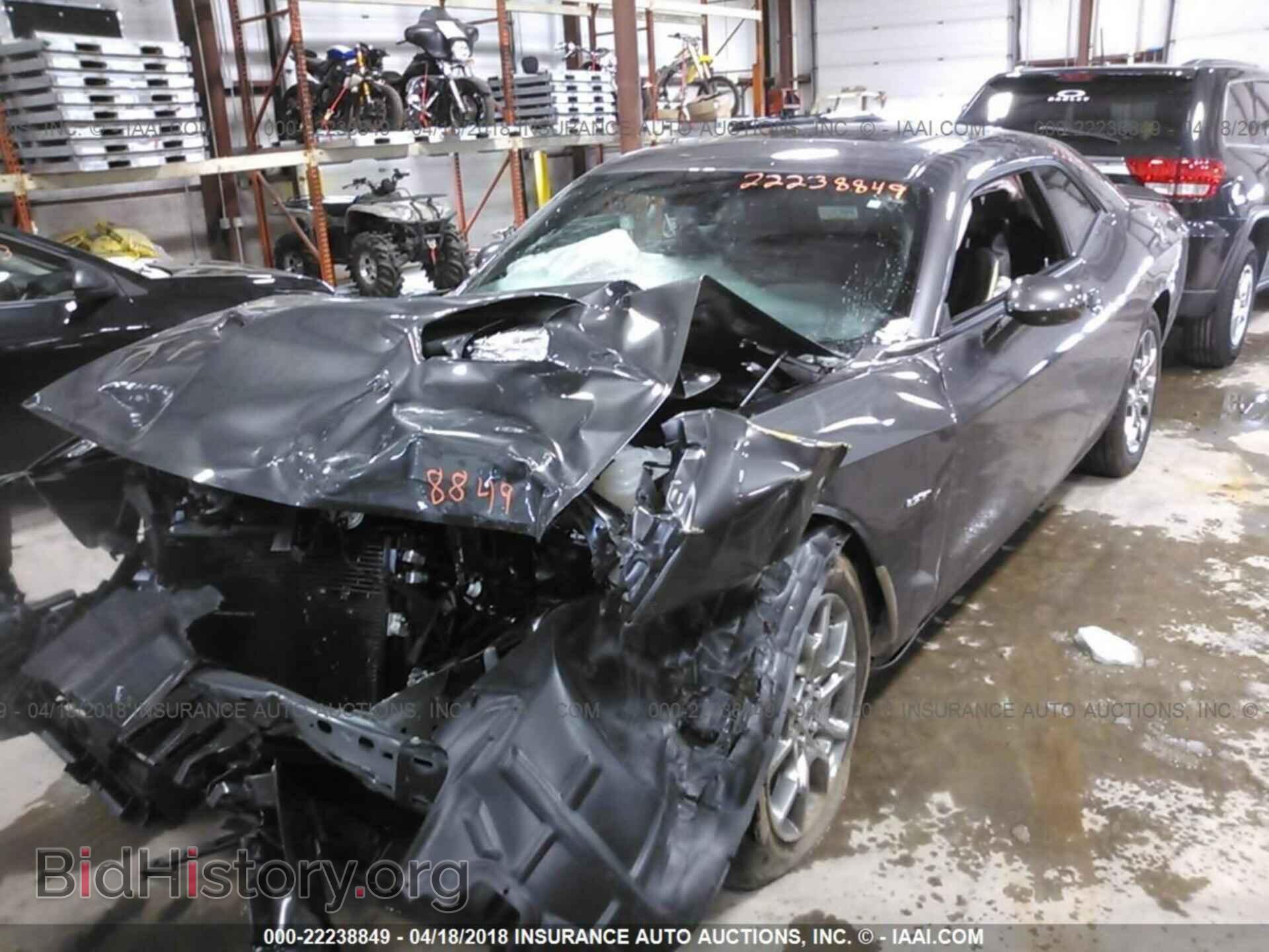 2017 Dodge Challenger - VIN: 2C3CDZGG1HH615046 - Фото 2