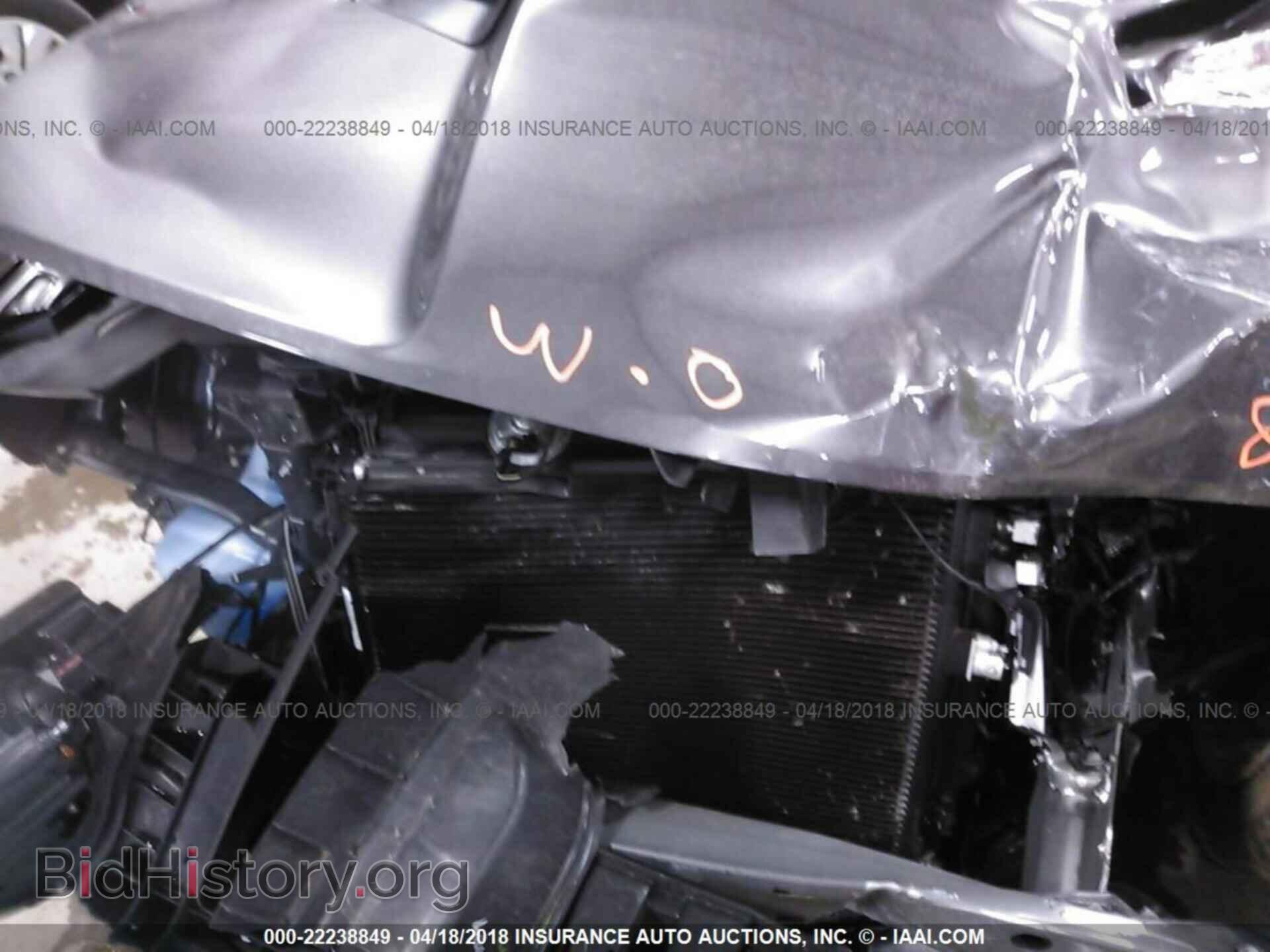 2017 Dodge Challenger - VIN: 2C3CDZGG1HH615046 - Фото 10
