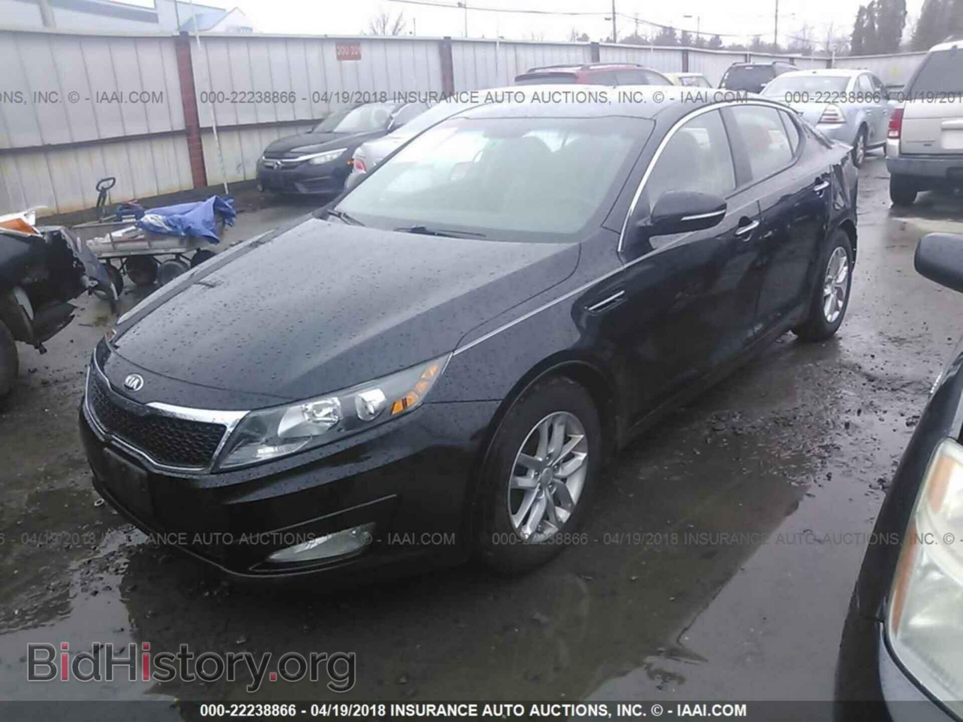 2013 Kia Optima - VIN: 5XXGM4A7XDG172627 - Photo 2