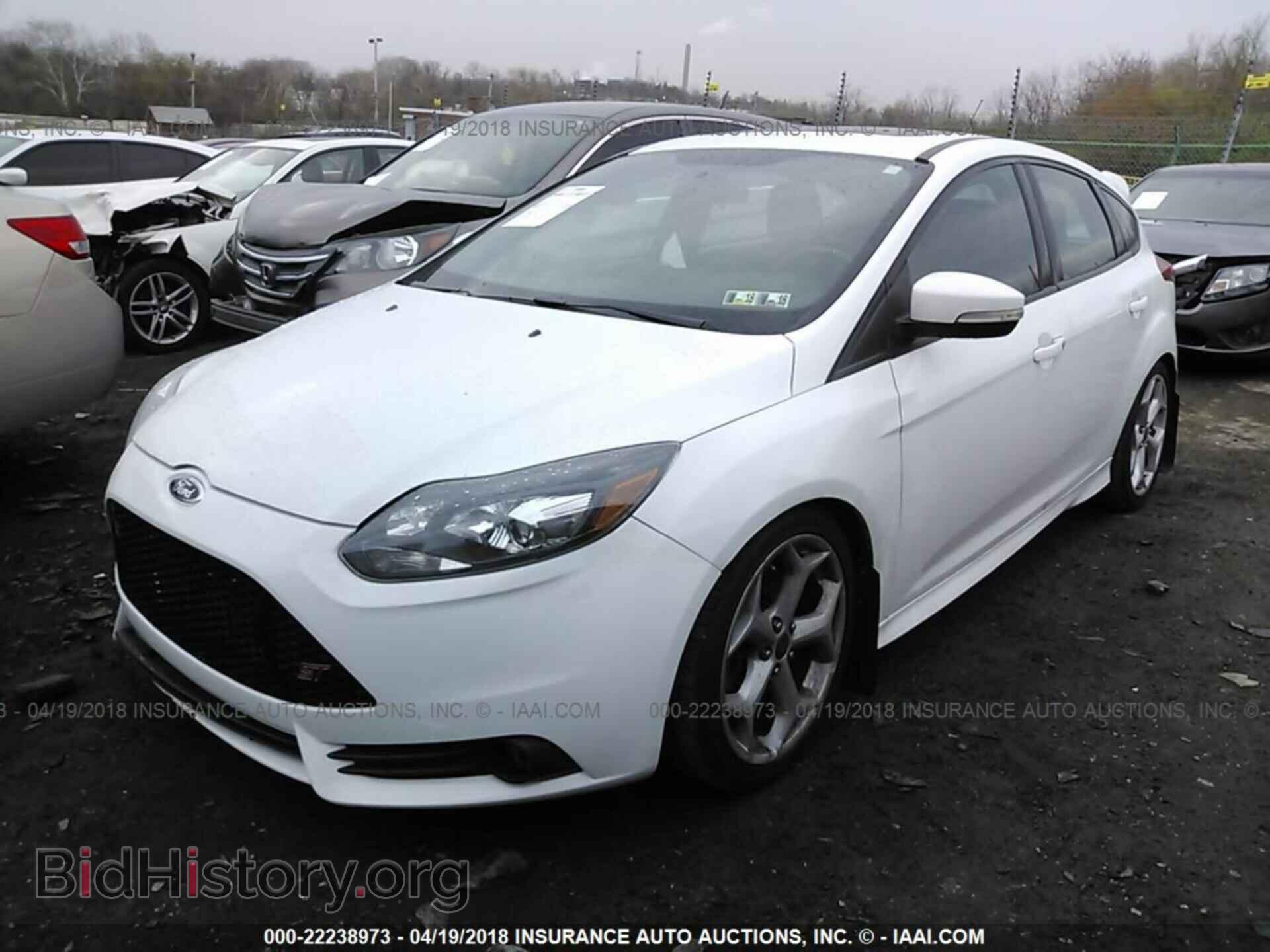 2013 Ford Focus - VIN: 1FADP3L9XDL359018 - Фото 2