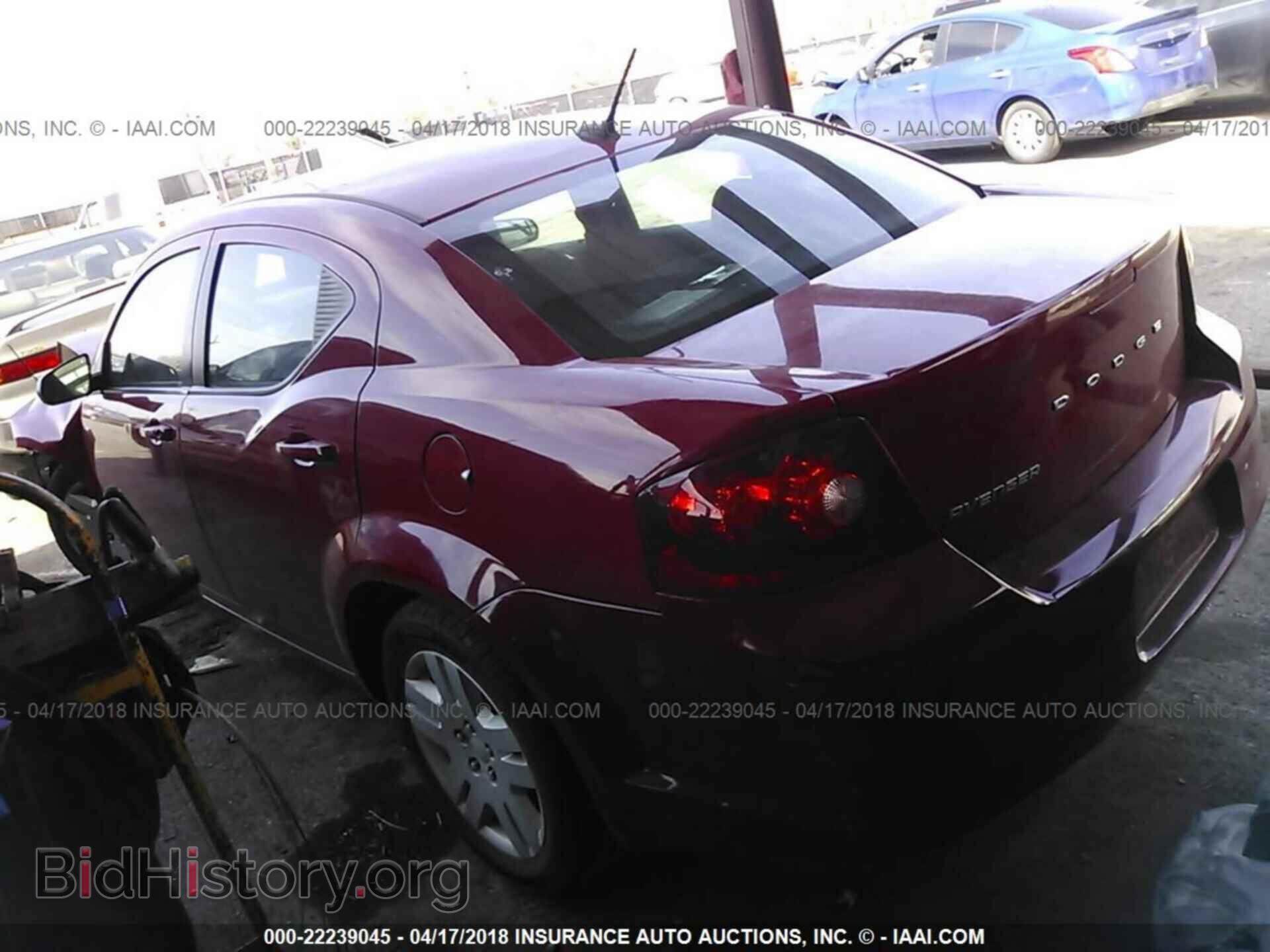 2014 Dodge Avenger - VIN: 1C3CDZAB3EN221788 - Photo 3