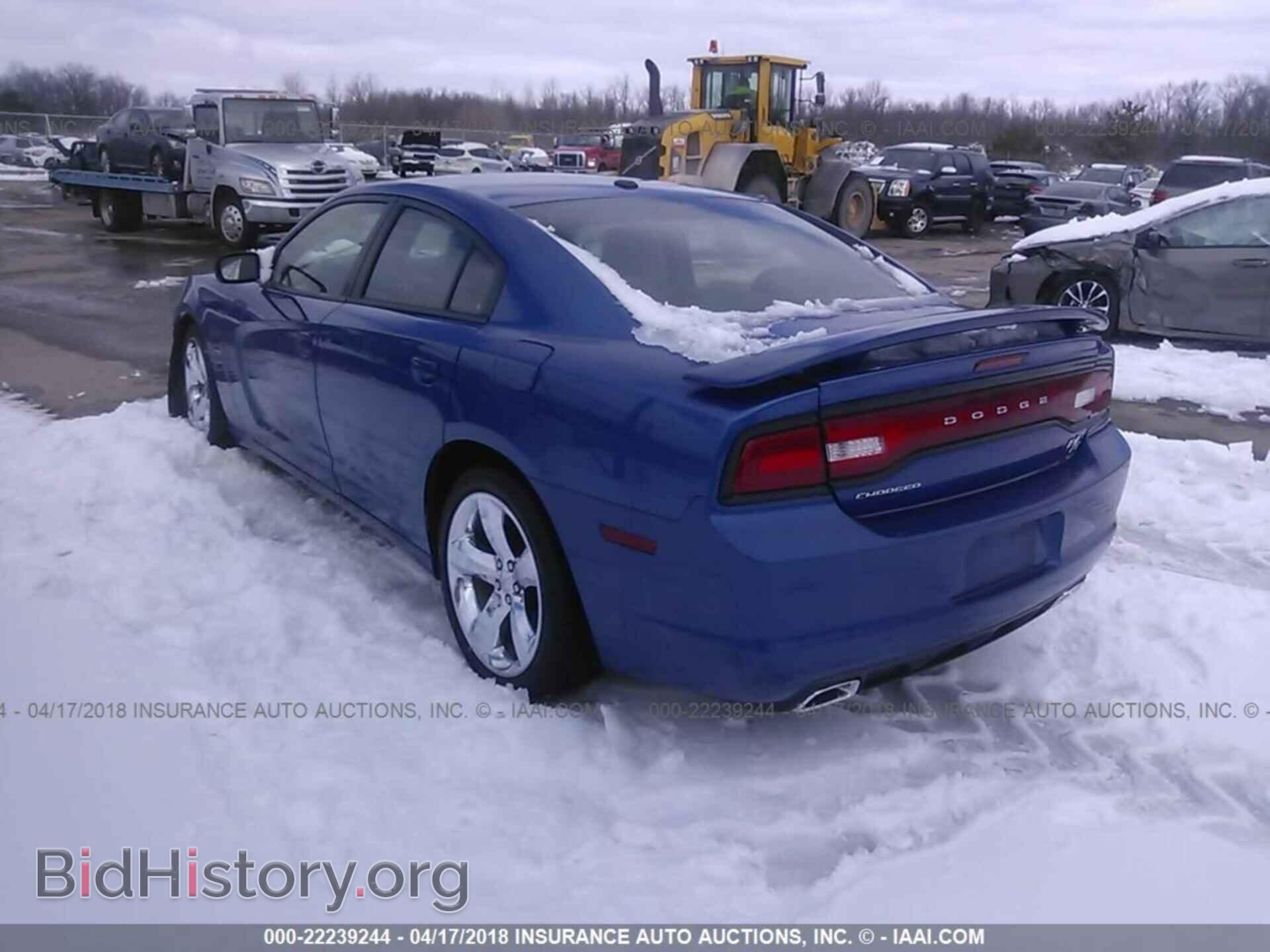 2012 Dodge Charger - VIN: 2C3CDXCT8CH241552 - Photo 3