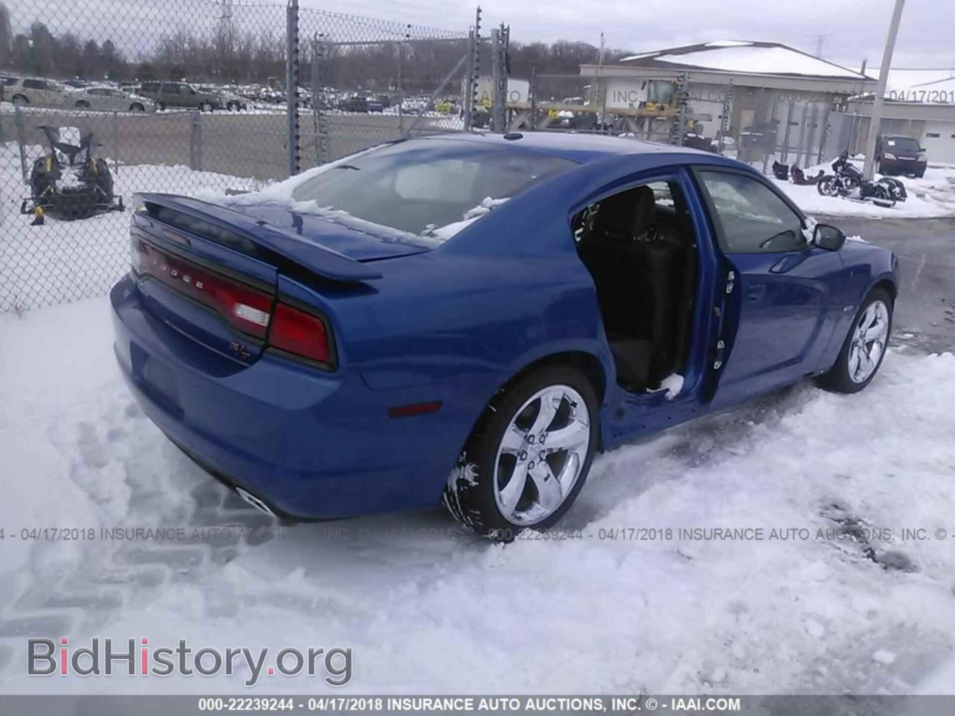 2012 Dodge Charger - VIN: 2C3CDXCT8CH241552 - Photo 4