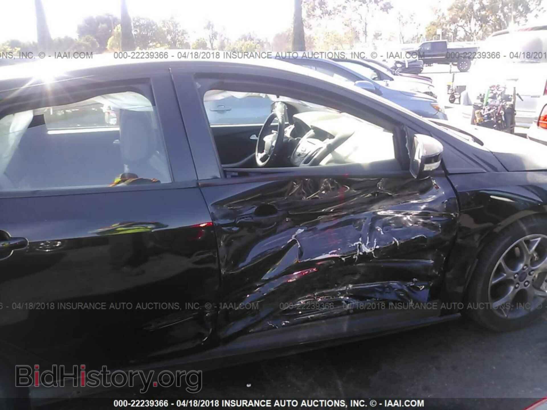 2014 Ford Focus - VIN: 1FADP3F26EL210198 - Фото 6