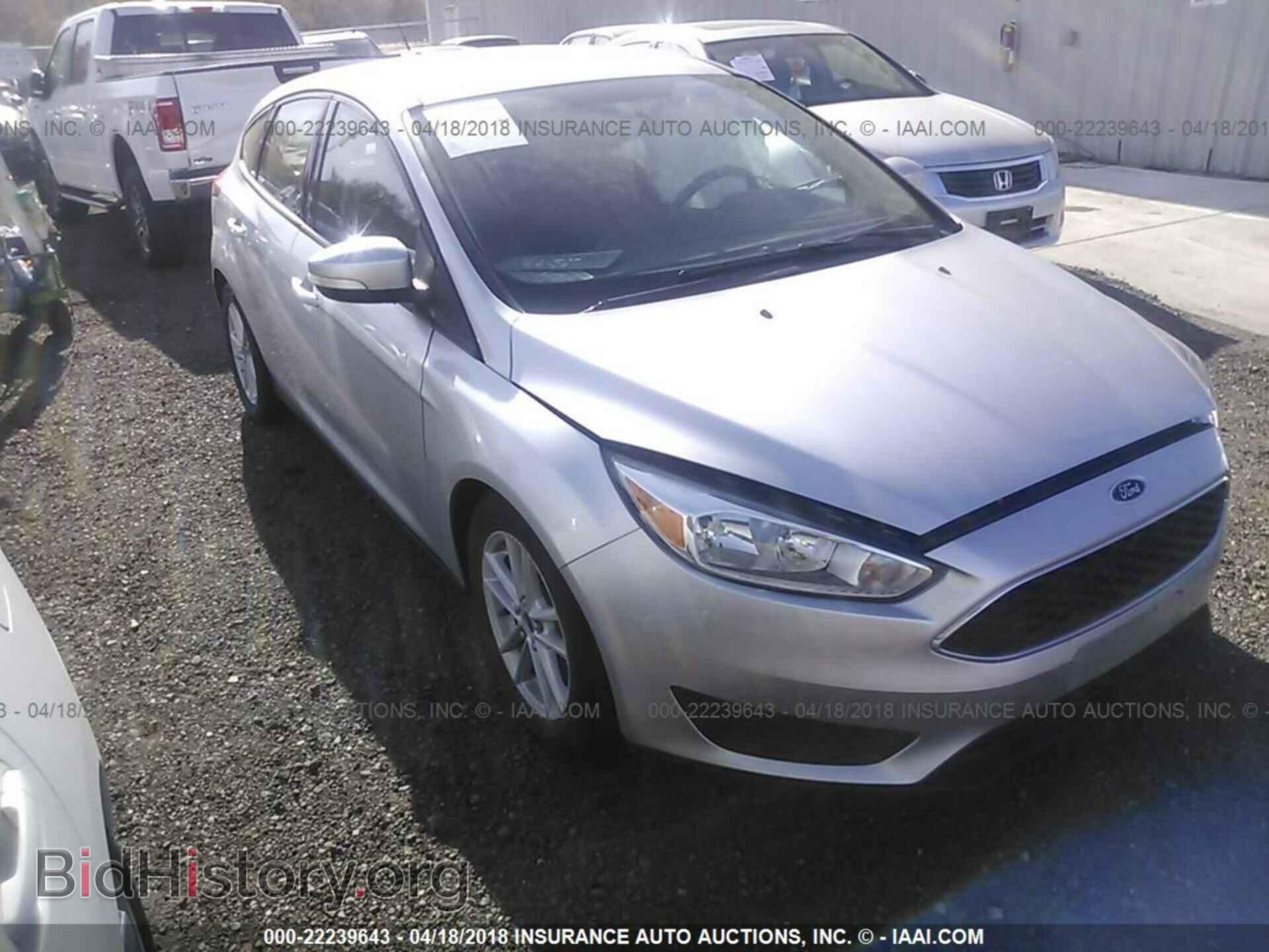 Photo 1FADP3K28FL307197 - Ford Focus 2015