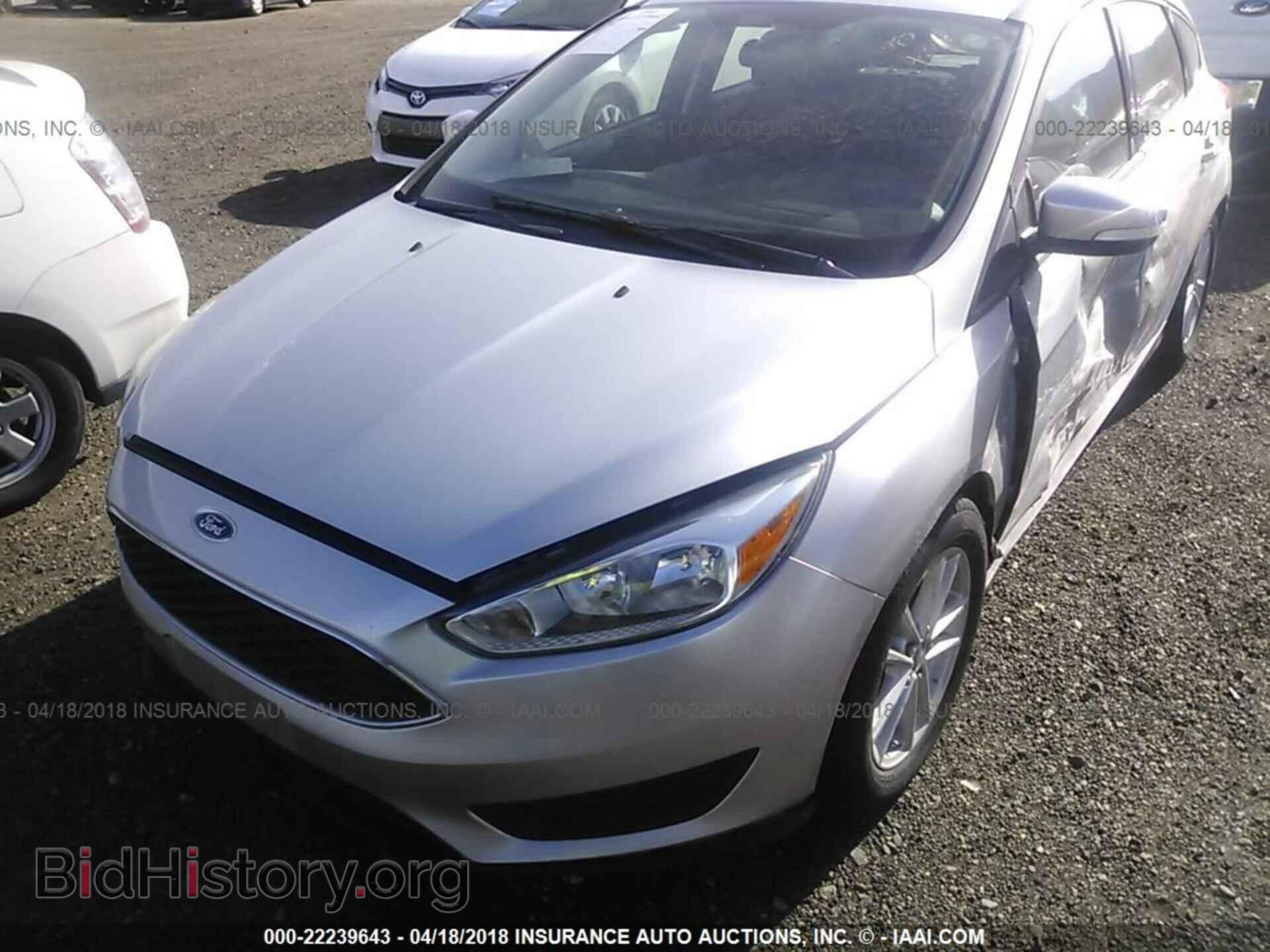 2015 Ford Focus - VIN: 1FADP3K28FL307197 - Photo 2
