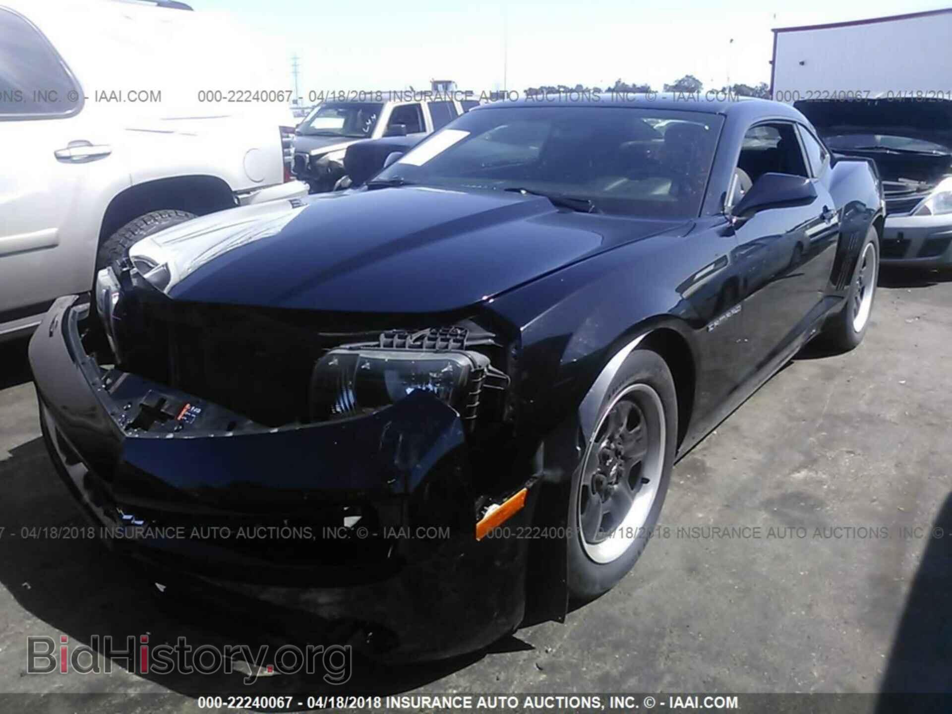 2013 Chevrolet Camaro - VIN: 2G1FA1E34D9114670 - Фото 2