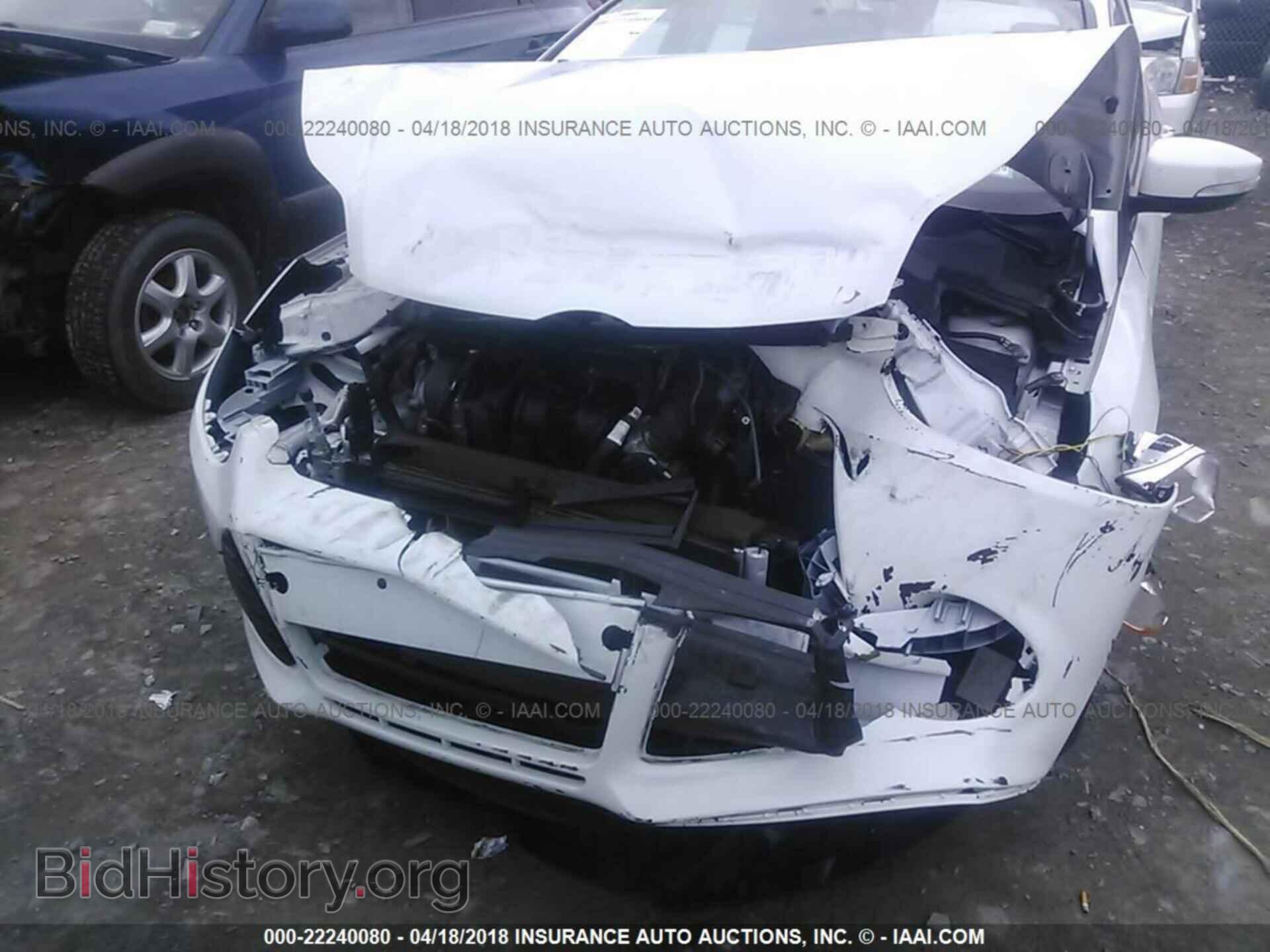 2014 Ford Focus - VIN: 1FADP3F22EL358901 - Photo 6