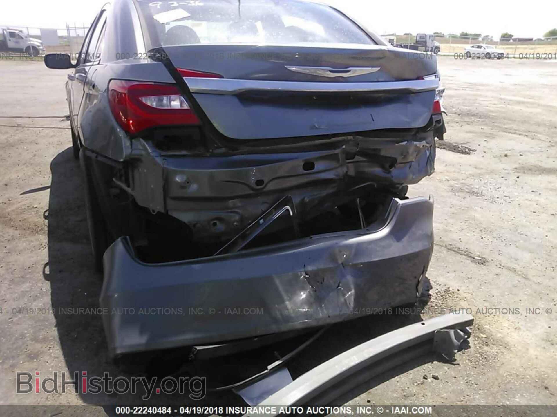 2013 Chrysler 200 - VIN: 1C3CCBBB7DN735098 - Photo 6