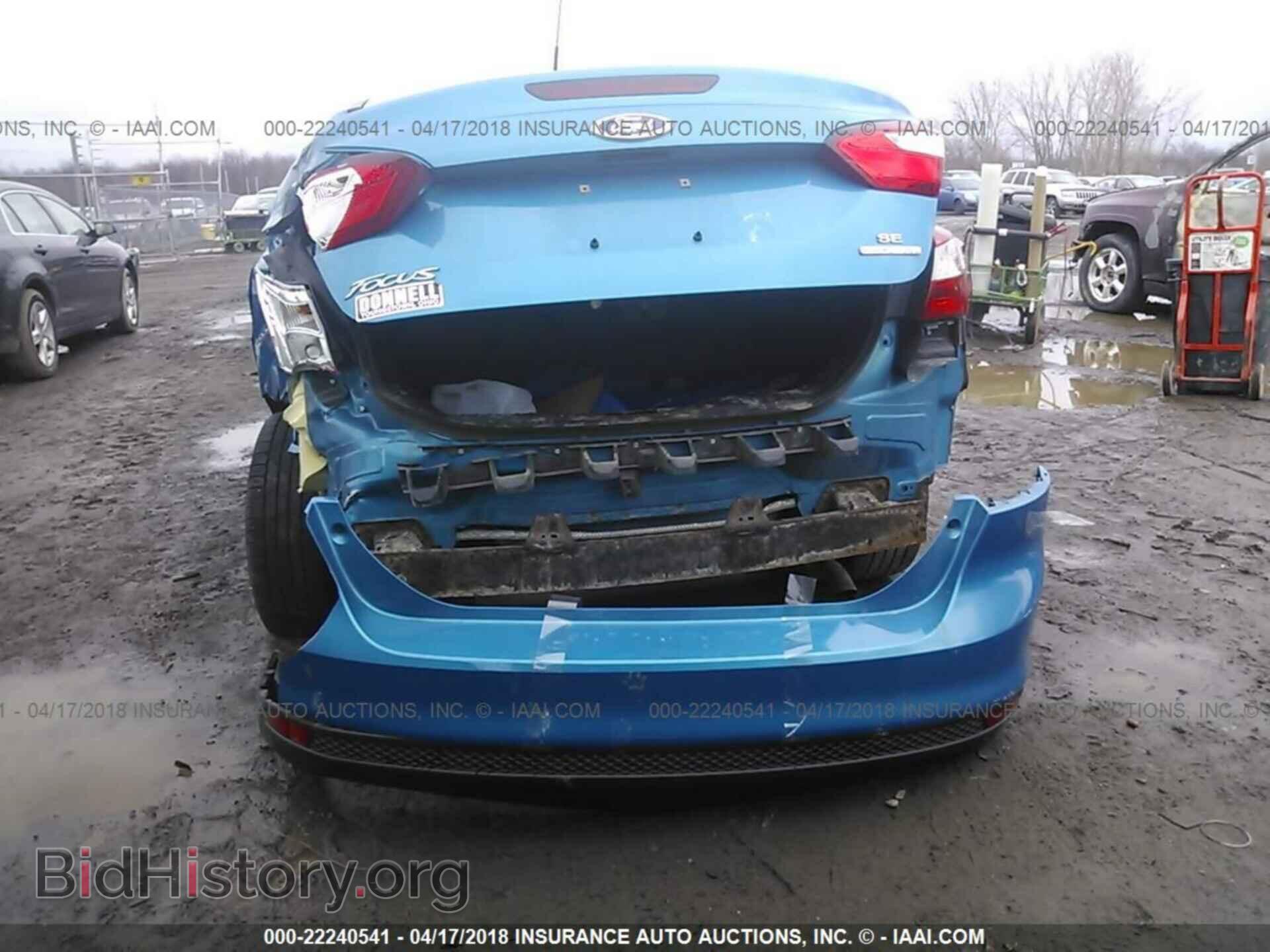 2014 Ford Focus - VIN: 1FADP3F21EL205832 - Photo 6