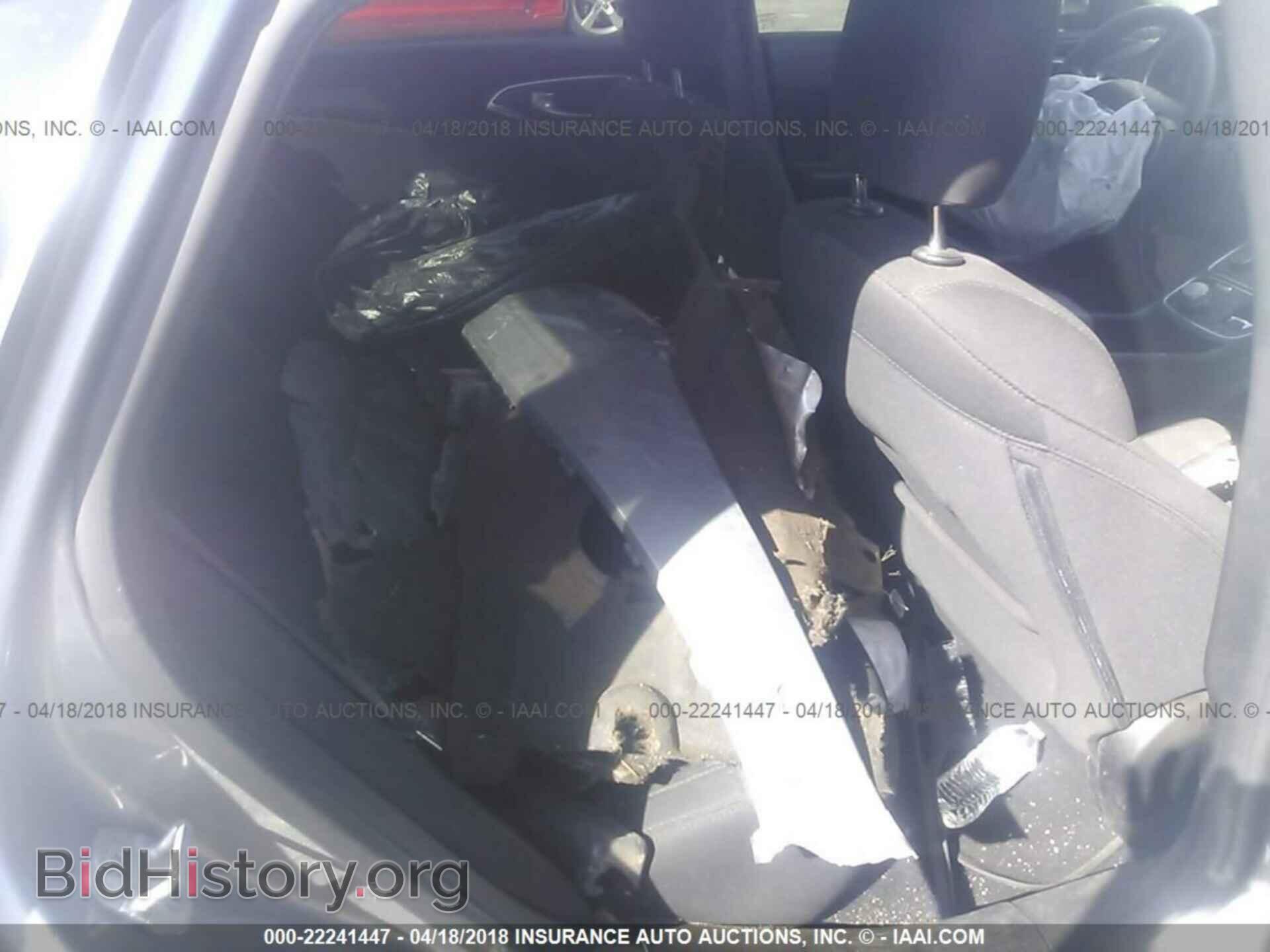 2016 Chrysler 200 - VIN: 1C3CCCFB8GN100461 - Photo 8