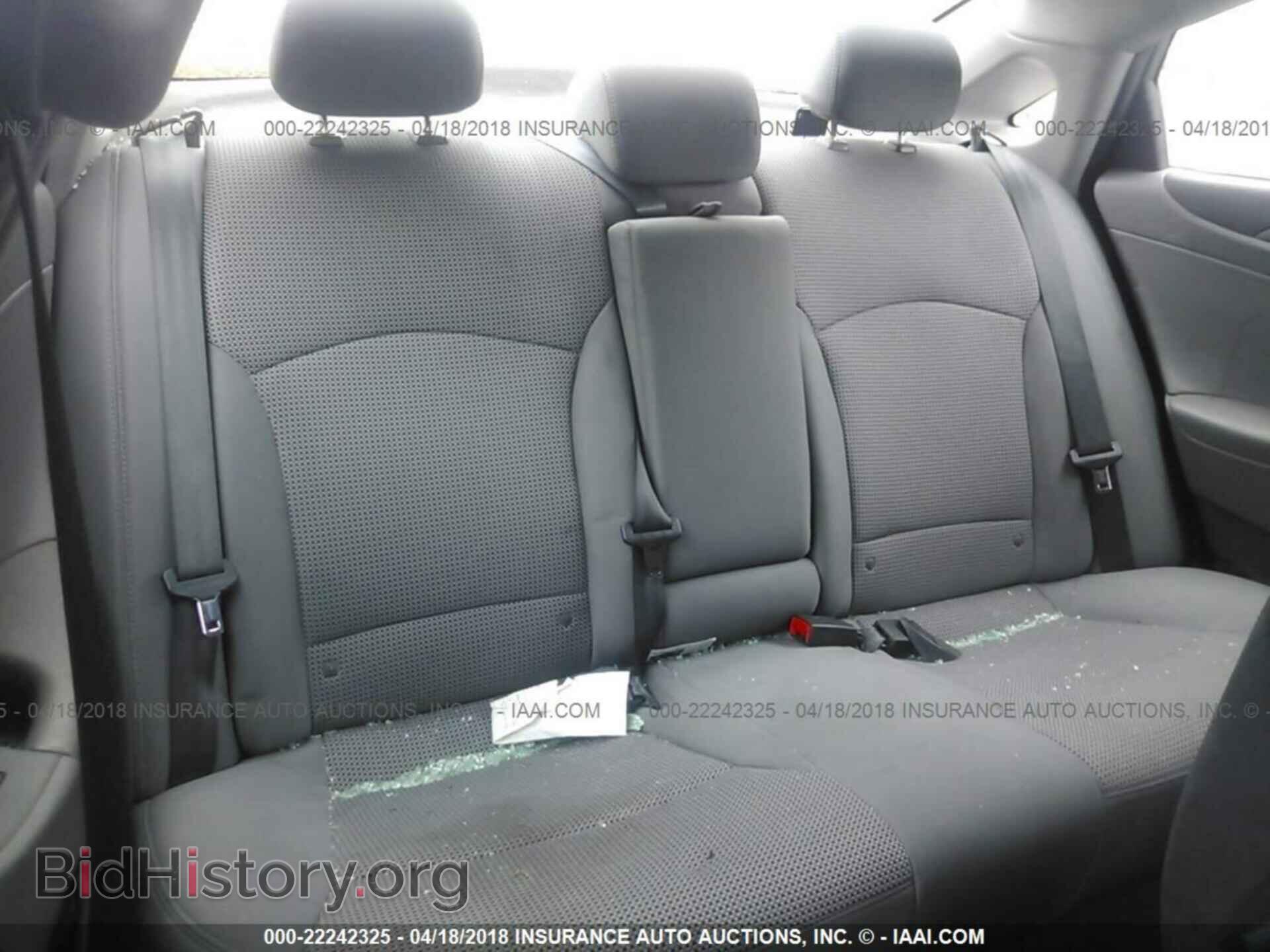 2012 Hyundai Sonata - VIN: 5NPEB4AC3CH498363 - Photo 8