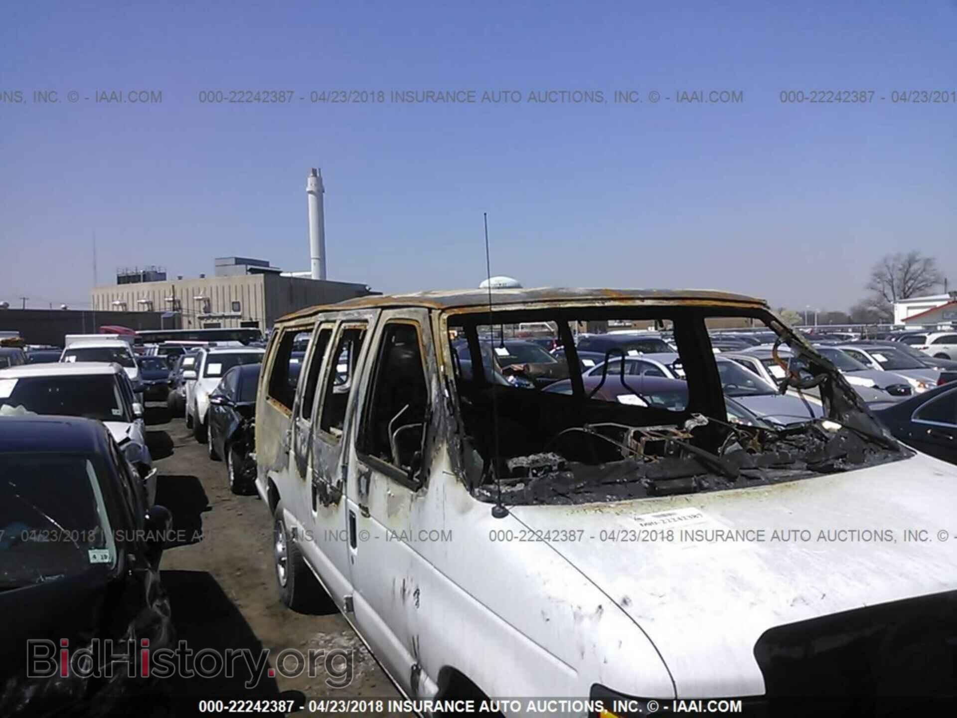 2011 Ford Econoline - VIN: 1FBSS3BL5BDA23561 - Фото 6