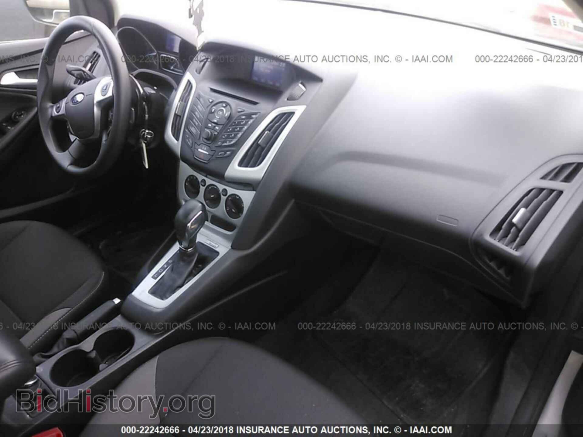 2013 Ford Focus - VIN: 1FADP3F26DL294845 - Photo 5
