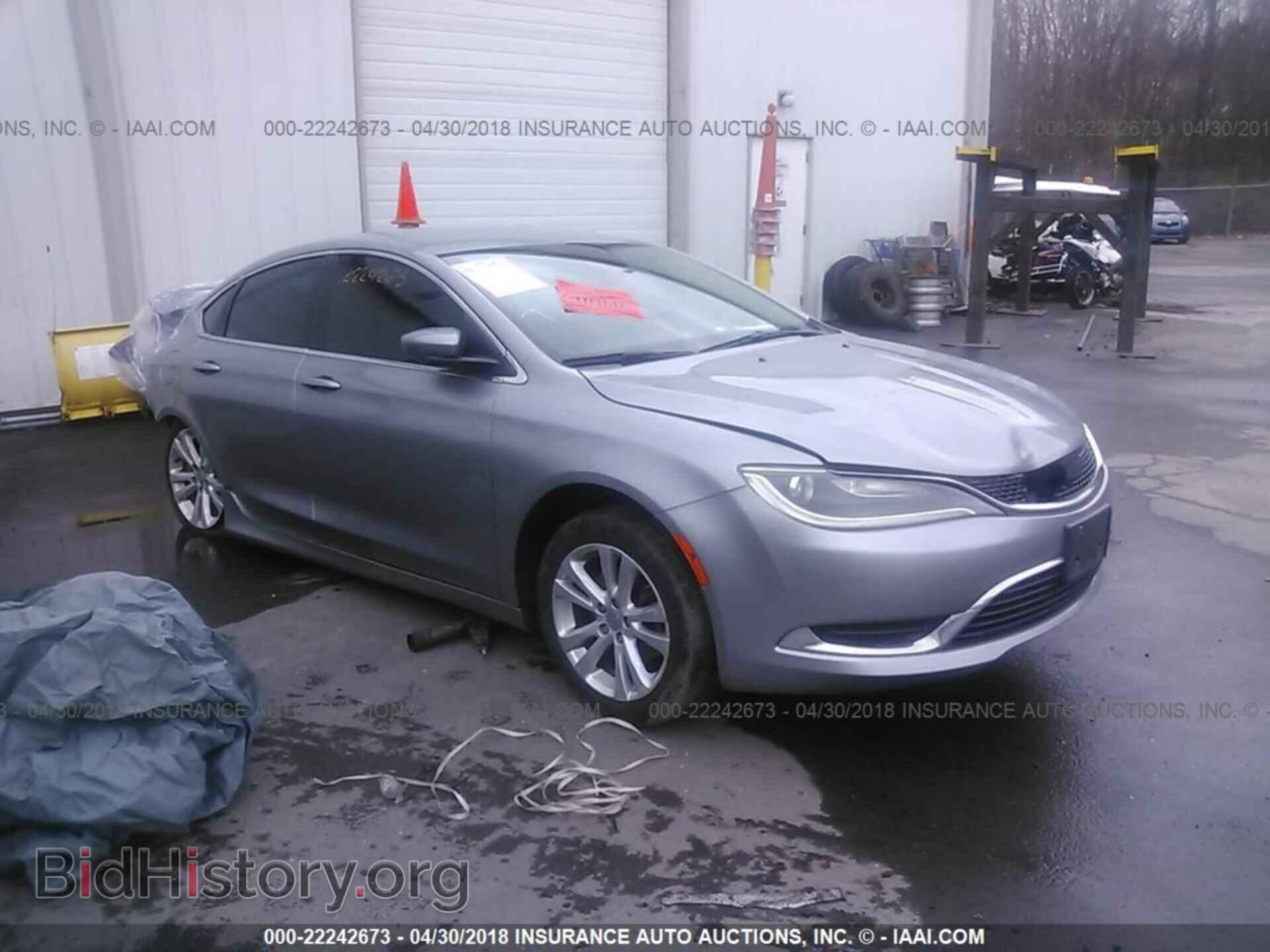 Photo 1C3CCCAB8FN607933 - Chrysler 200 2015