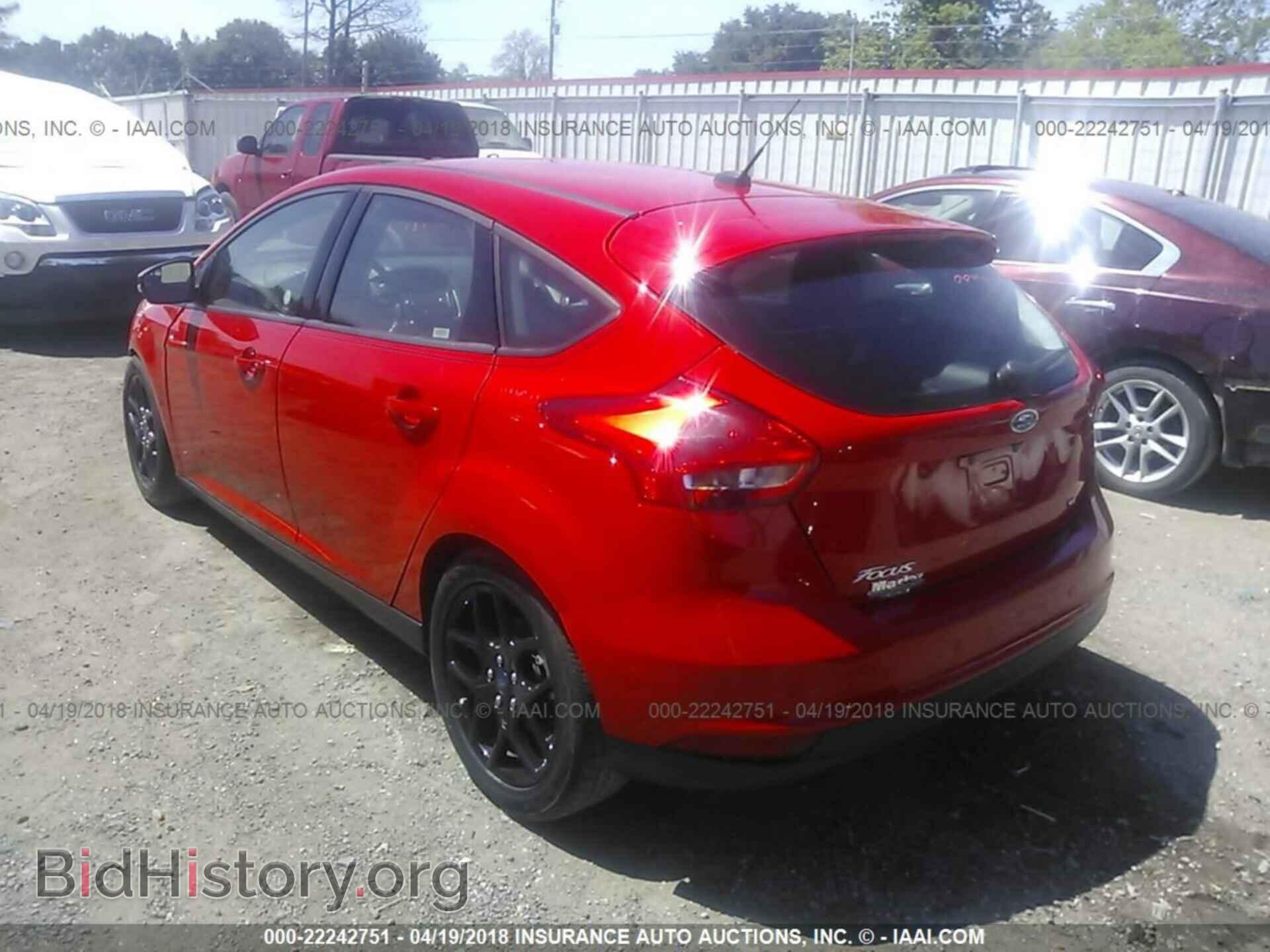 2016 Ford Focus - VIN: 1FADP3K21GL340625 - Фото 3