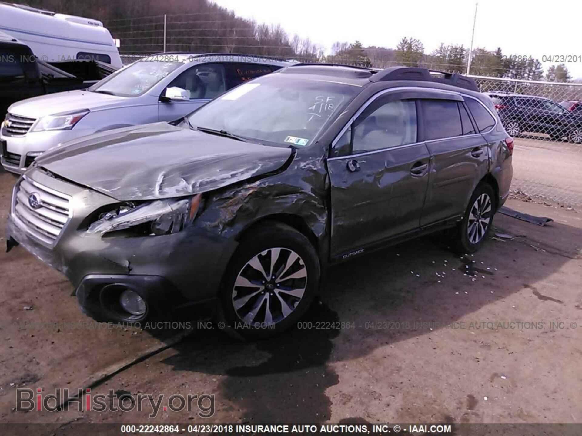 2015 Subaru Outback - VIN: 4S4BSALC2F3211847 - Фото 2