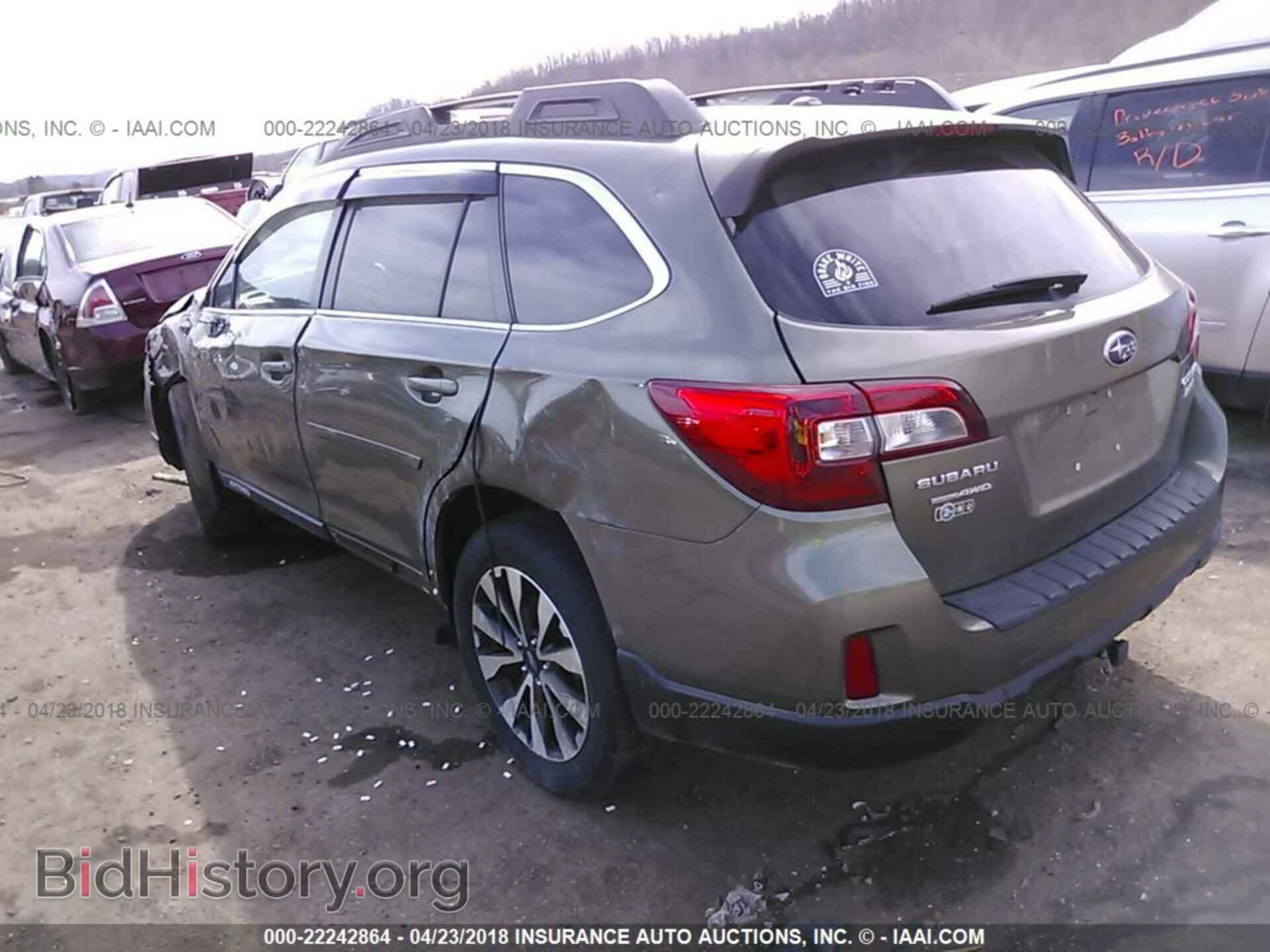 2015 Subaru Outback - VIN: 4S4BSALC2F3211847 - Фото 3