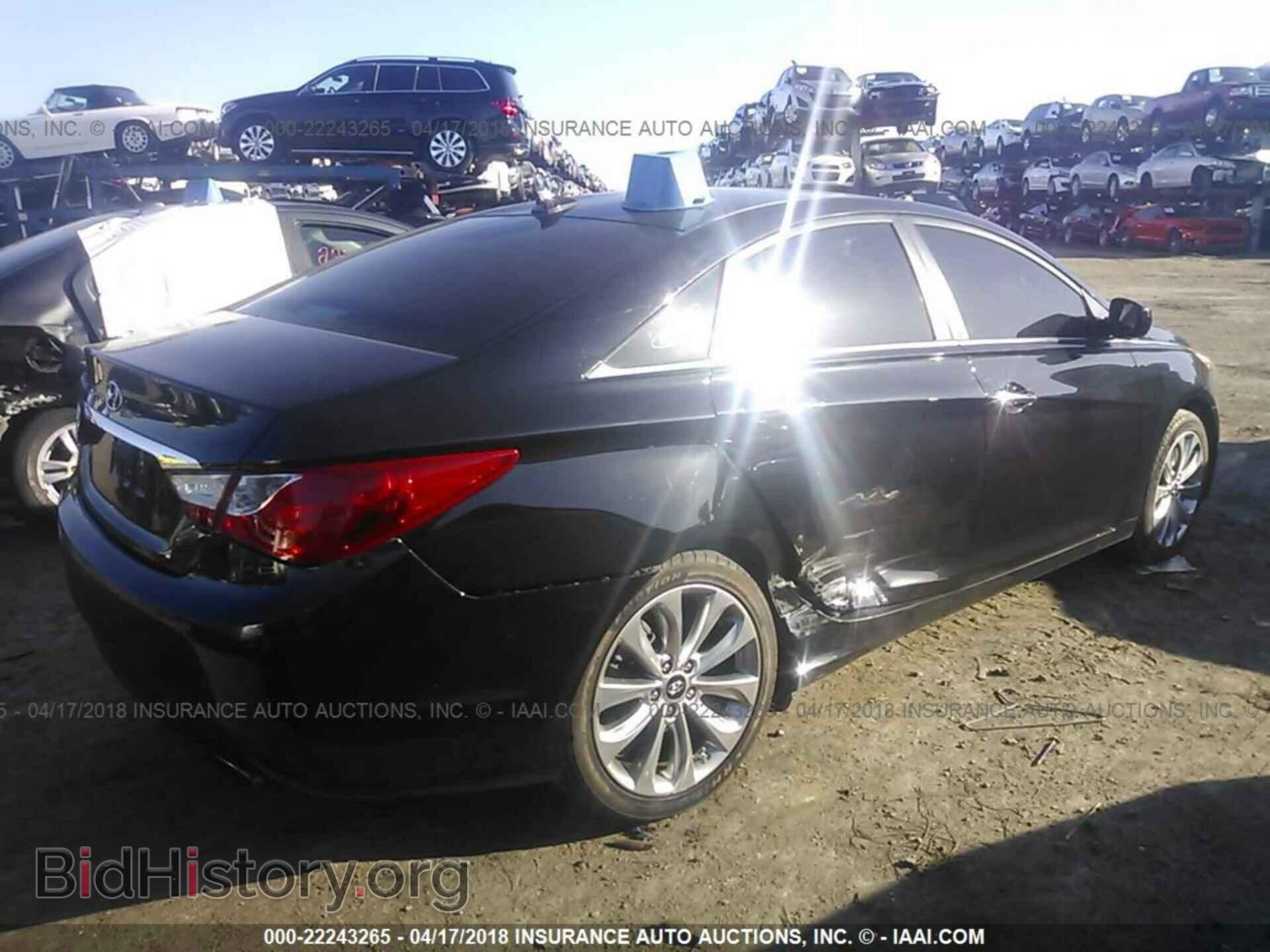 2012 Hyundai Sonata - VIN: 5NPEC4AC5CH352706 - Photo 4