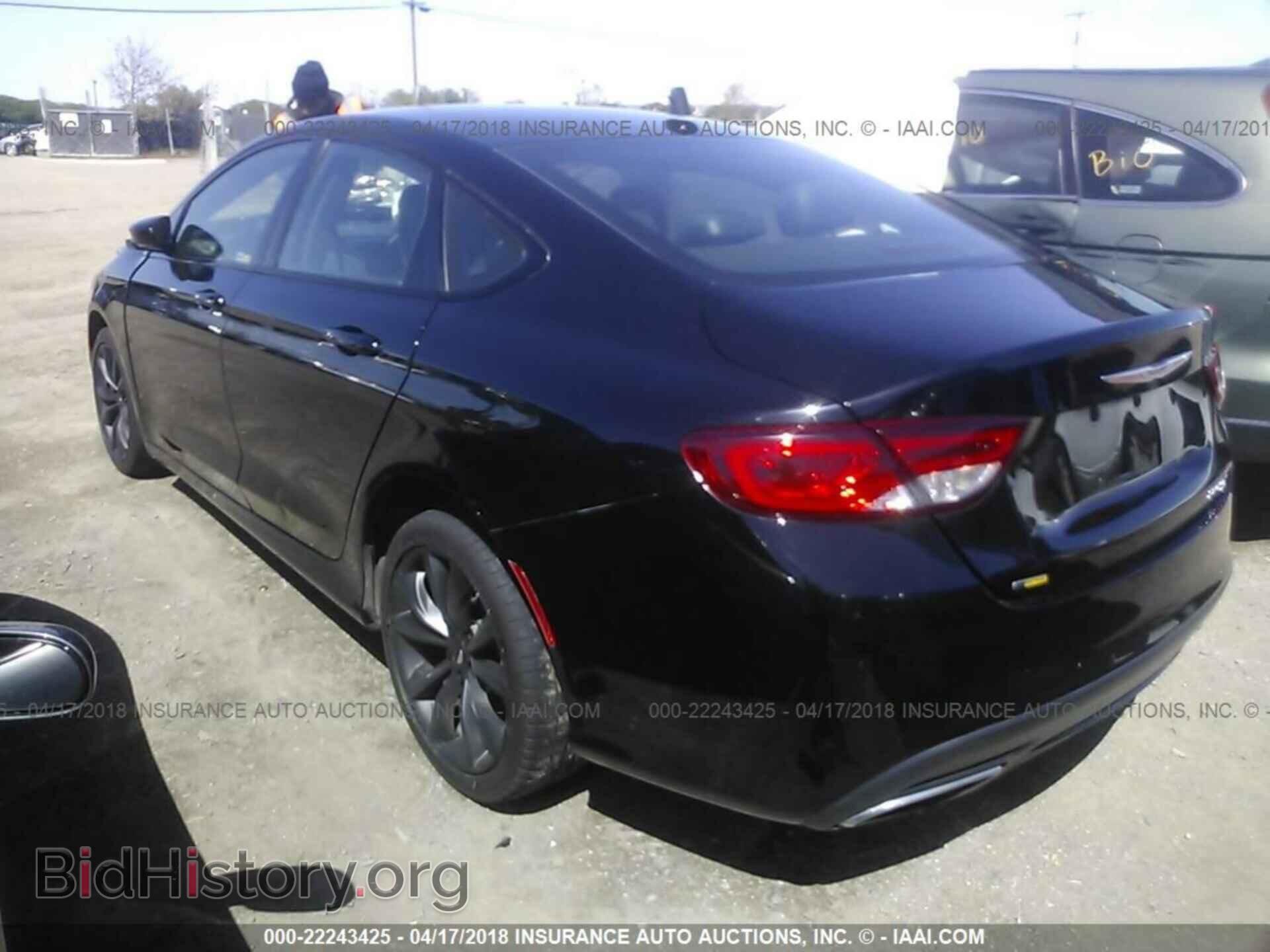 2015 Chrysler 200 - VIN: 1C3CCCBBXFN578949 - Фото 3