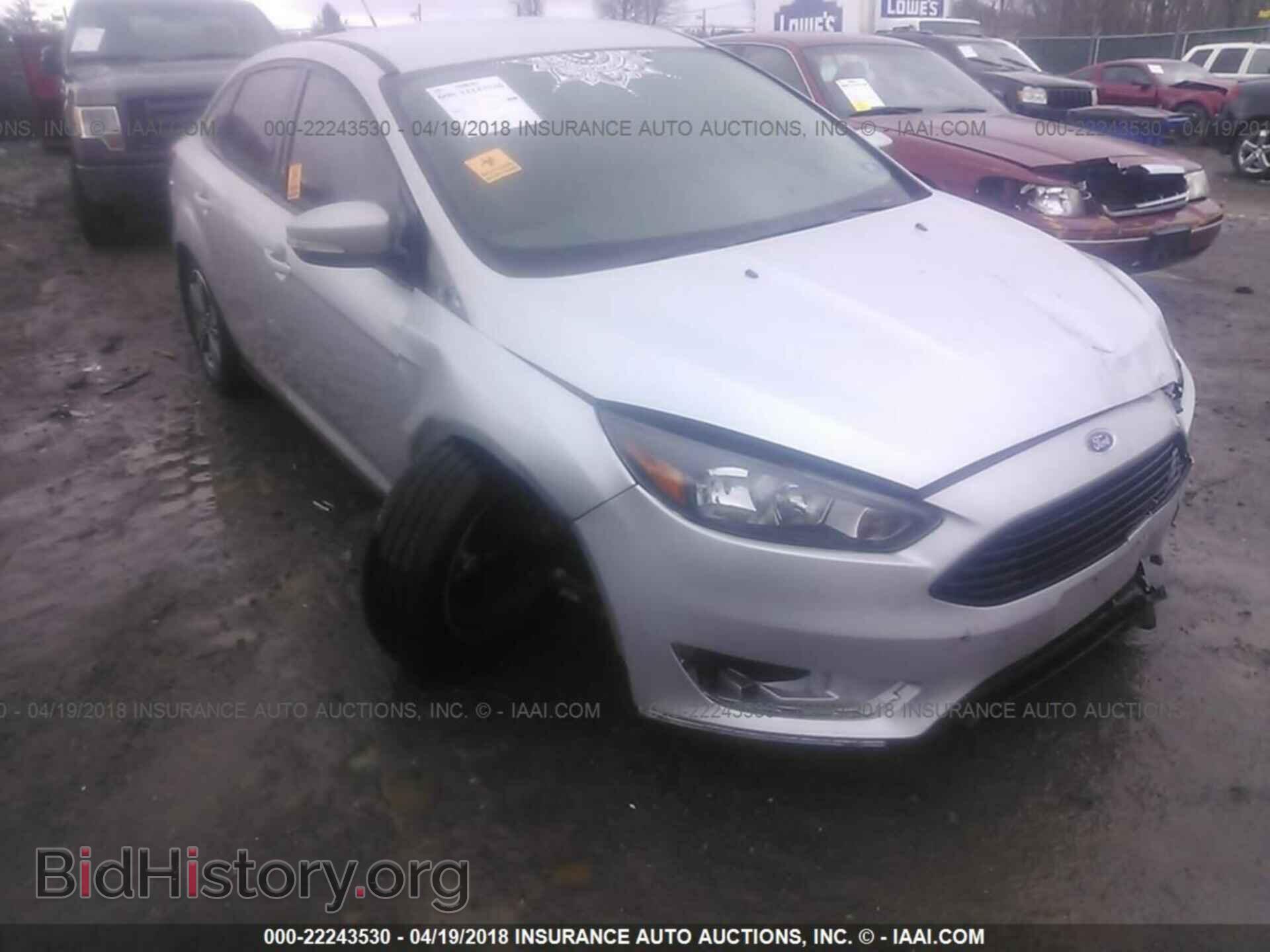 2016 Ford Focus - VIN: 1FADP3FE7GL229498 - Photo 6