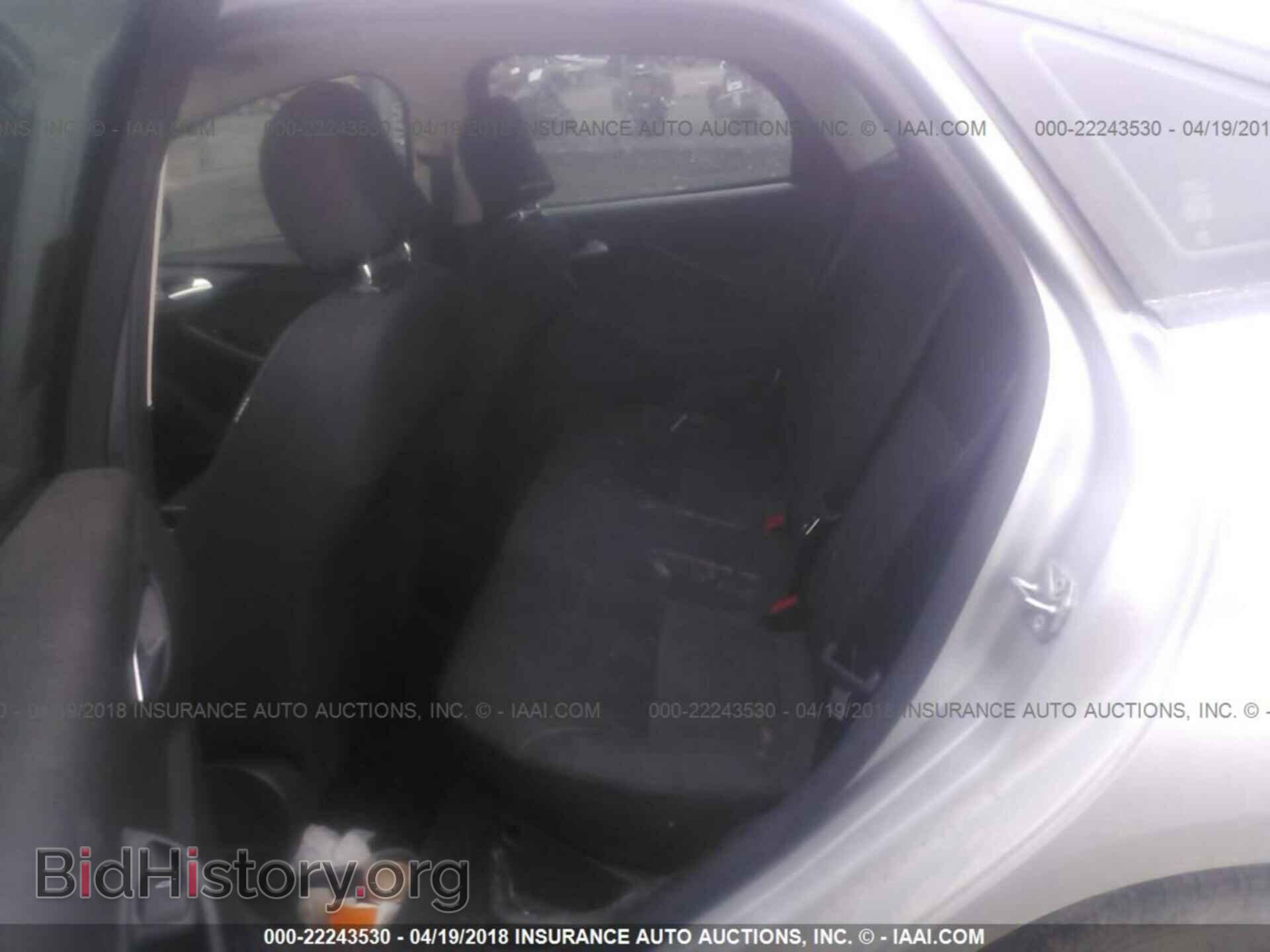 2016 Ford Focus - VIN: 1FADP3FE7GL229498 - Photo 8