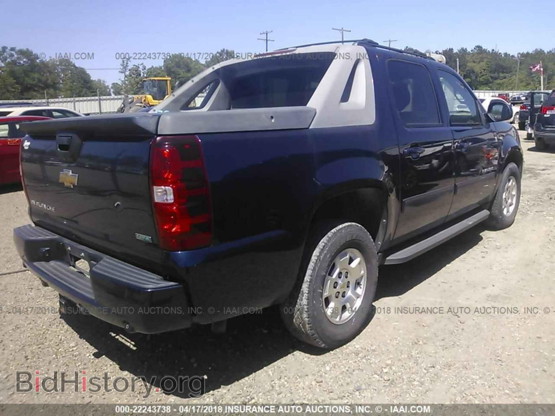 2011 Chevrolet Avalanche - VIN: 3GNMCEE03BG112571 - Фото 4