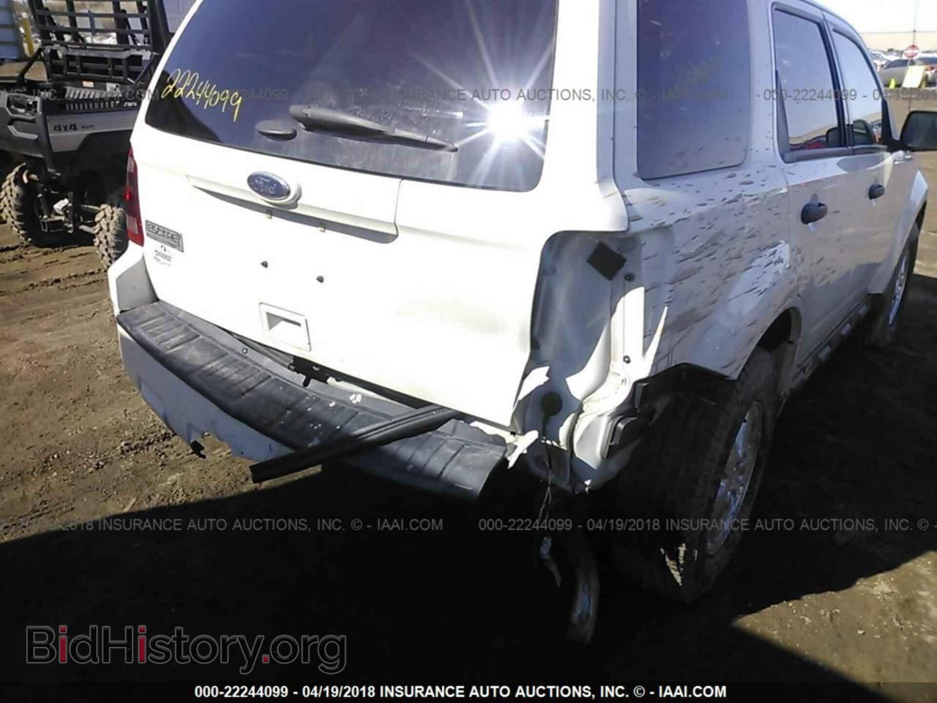 2012 Ford Escape - VIN: 1FMCU9D71CKC84188 - Photo 6