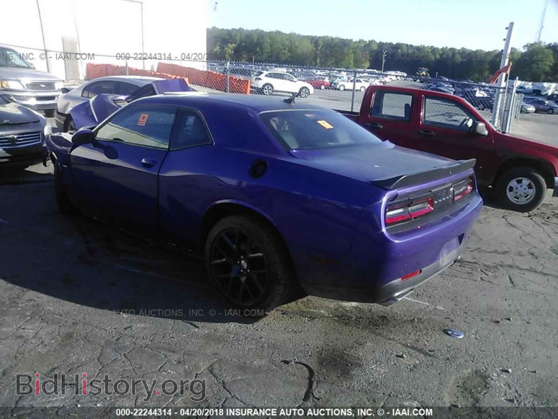 2016 Dodge Challenger - VIN: 2C3CDZBT2GH202975 - Photo 3