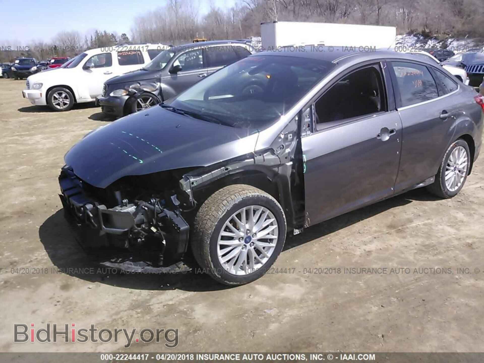 2012 Ford Focus - VIN: 1FAHP3H20CL114403 - Фото 2