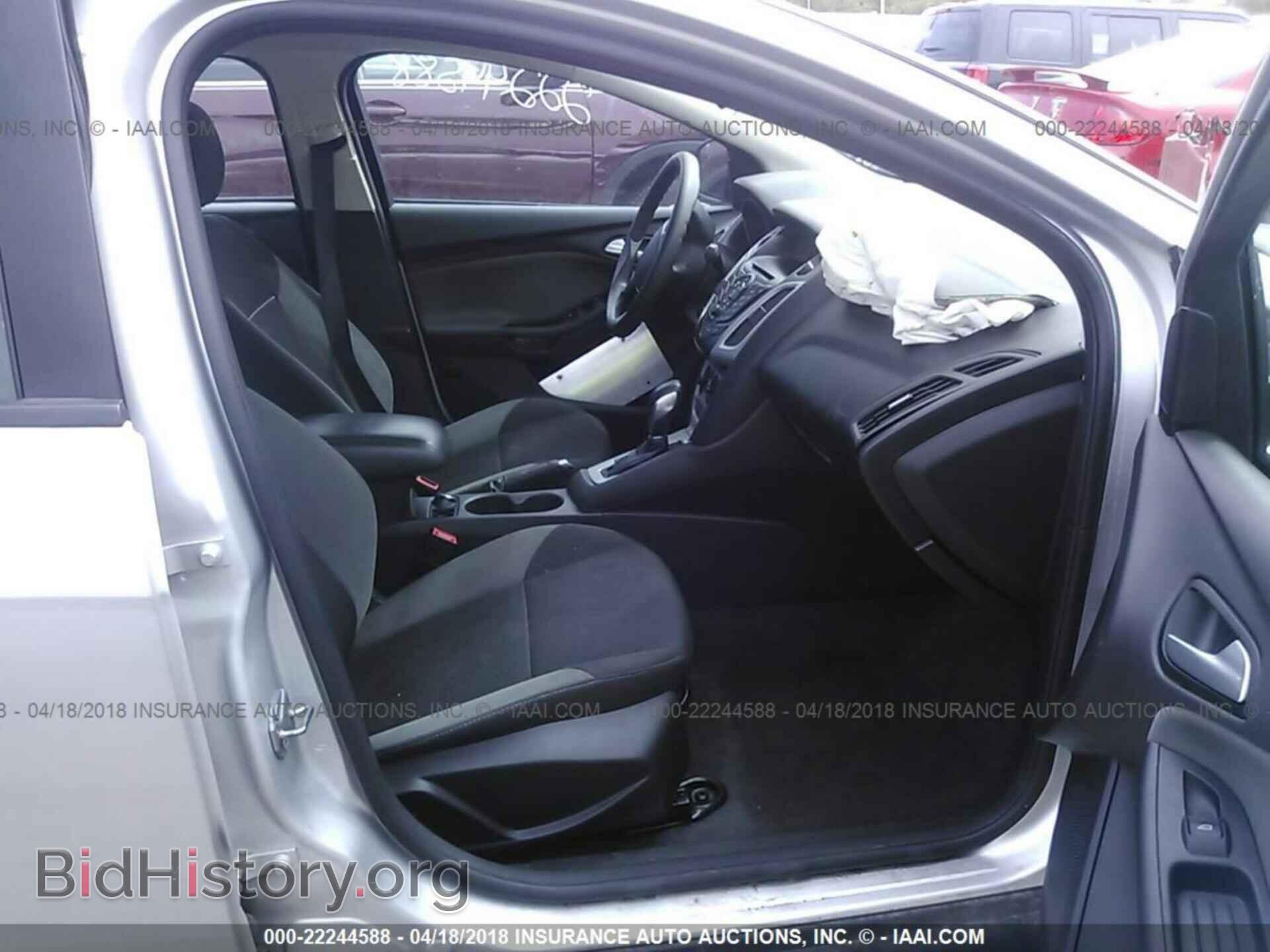 2014 Ford Focus - VIN: 1FADP3F23EL265109 - Фото 5