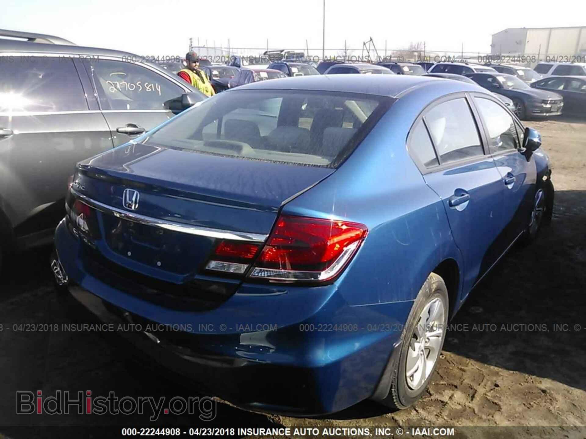 2013 Honda Civic - VIN: 19XFB2F57DE086827 - Фото 4