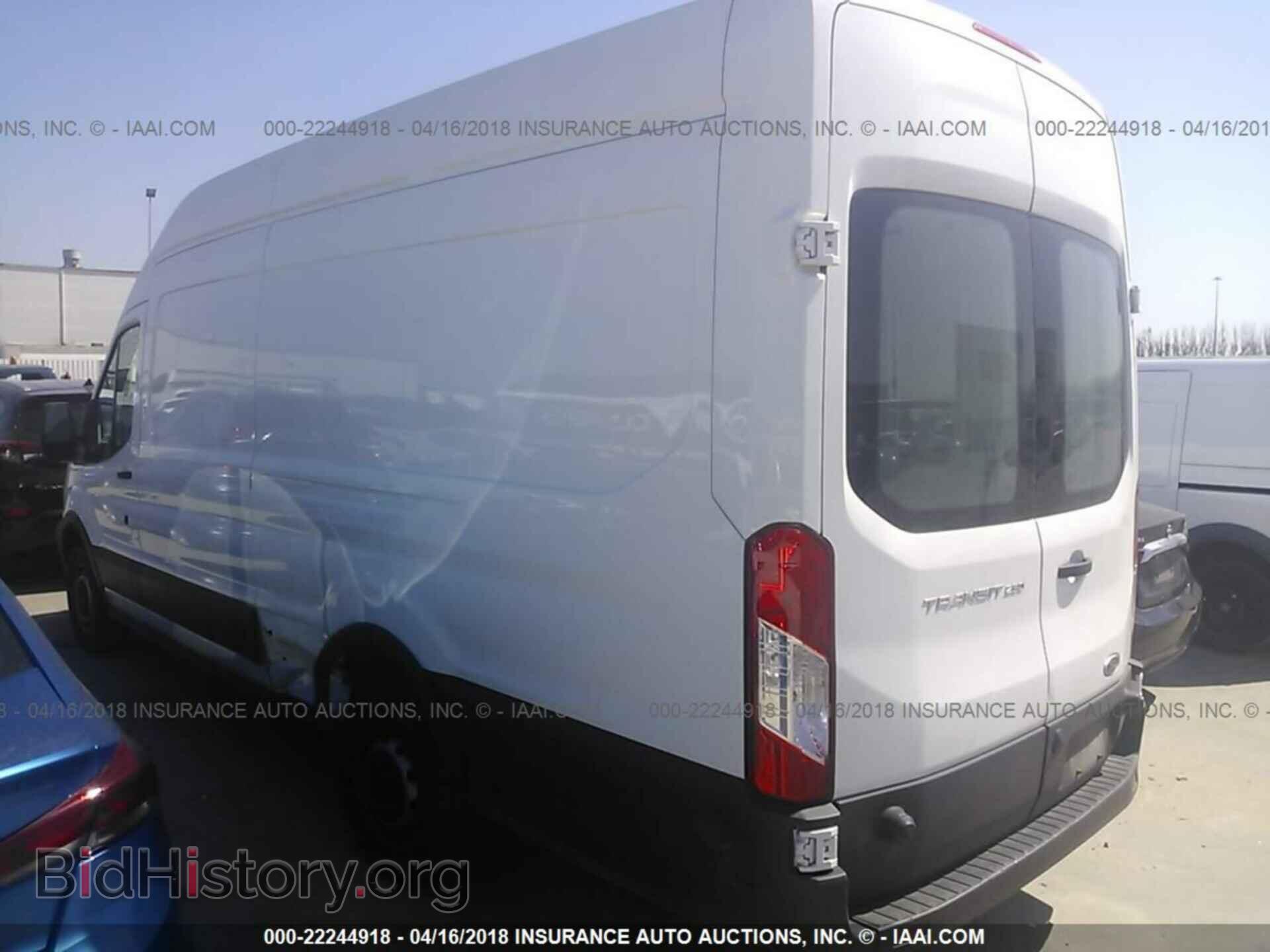 2017 Ford Transit - VIN: 1FTYR3XM8HKB07770 - Фото 3